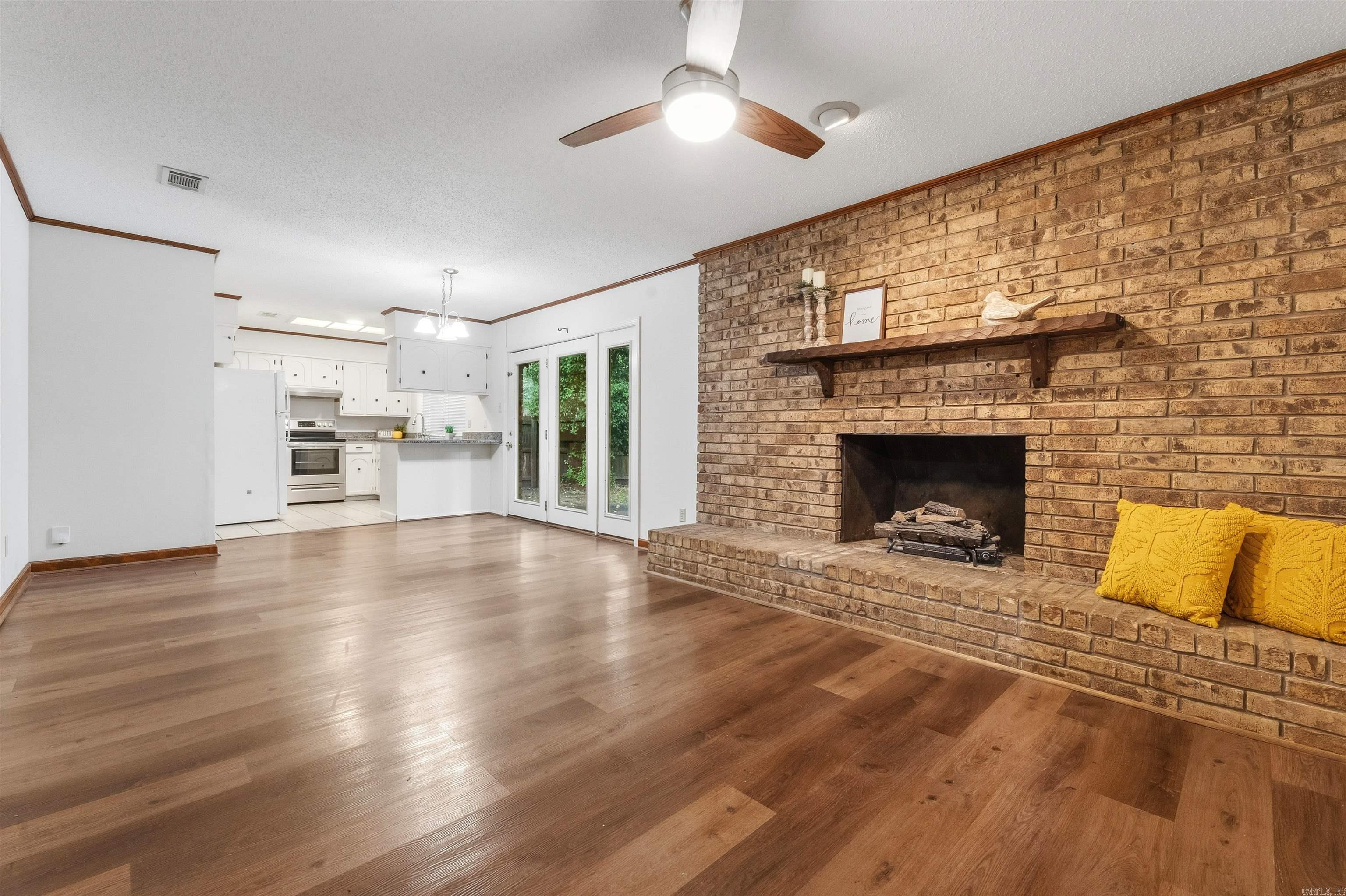 8628 Woodridge  Sherwood, AR