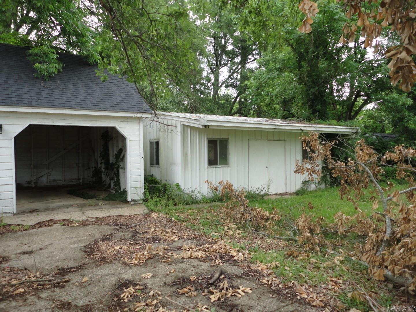 527 S Main  Monticello, AR