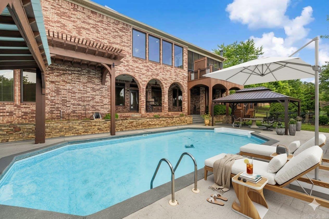 95 River Road Drive West  Mayflower, AR