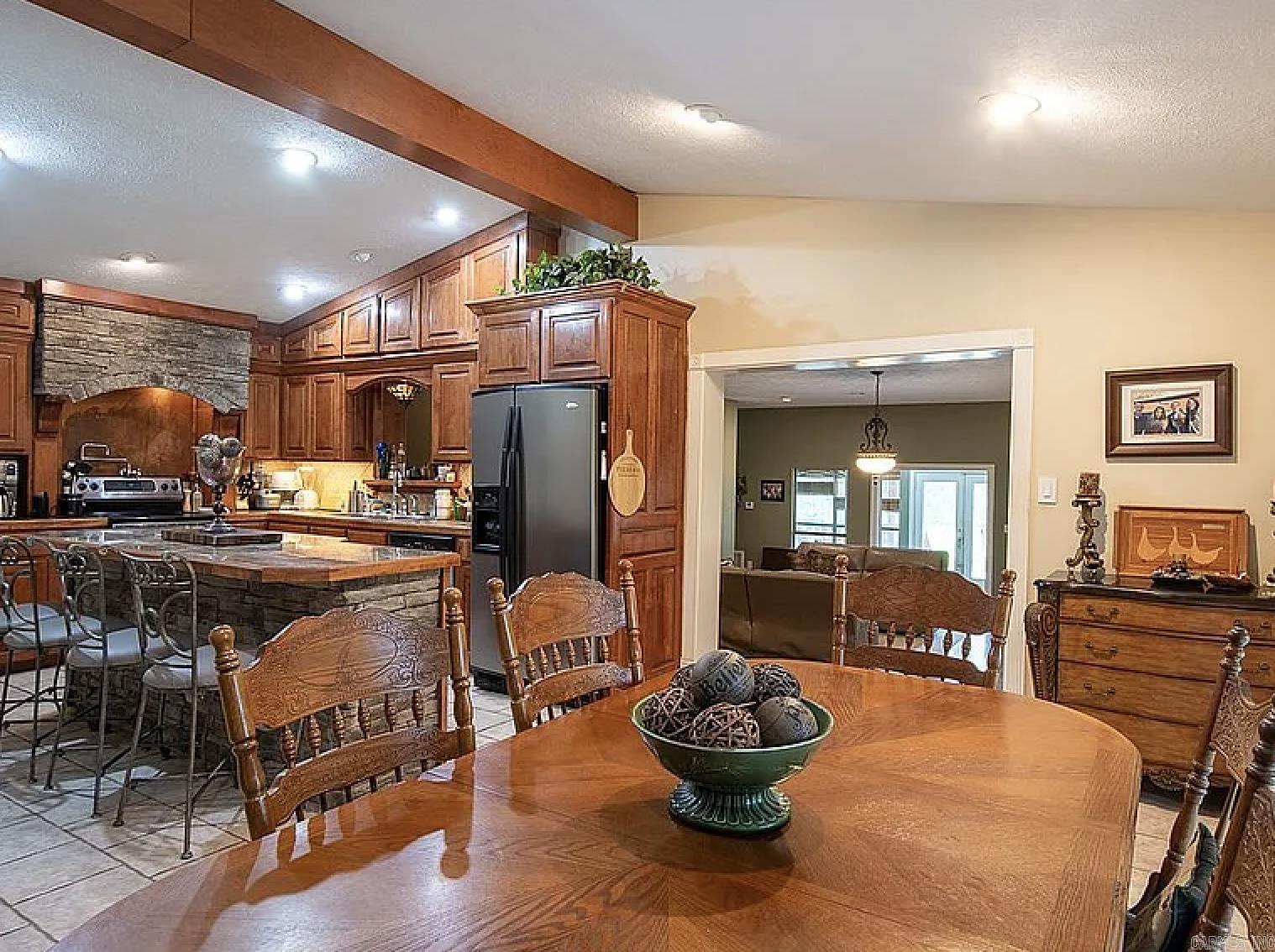 48 Lakeshore  Conway, AR