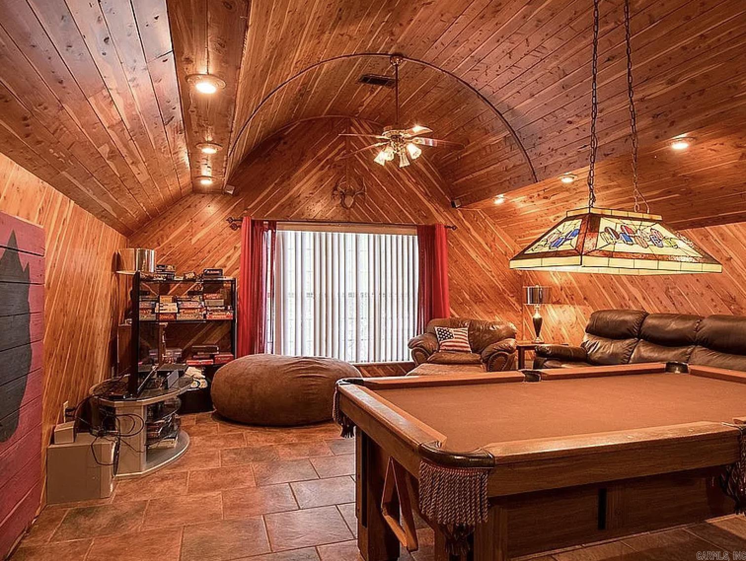 48 Lakeshore  Conway, AR