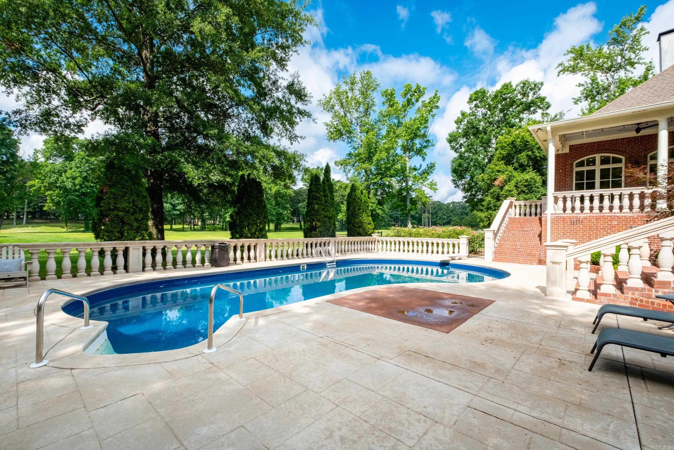 48 Chenal Circle  Little Rock, AR