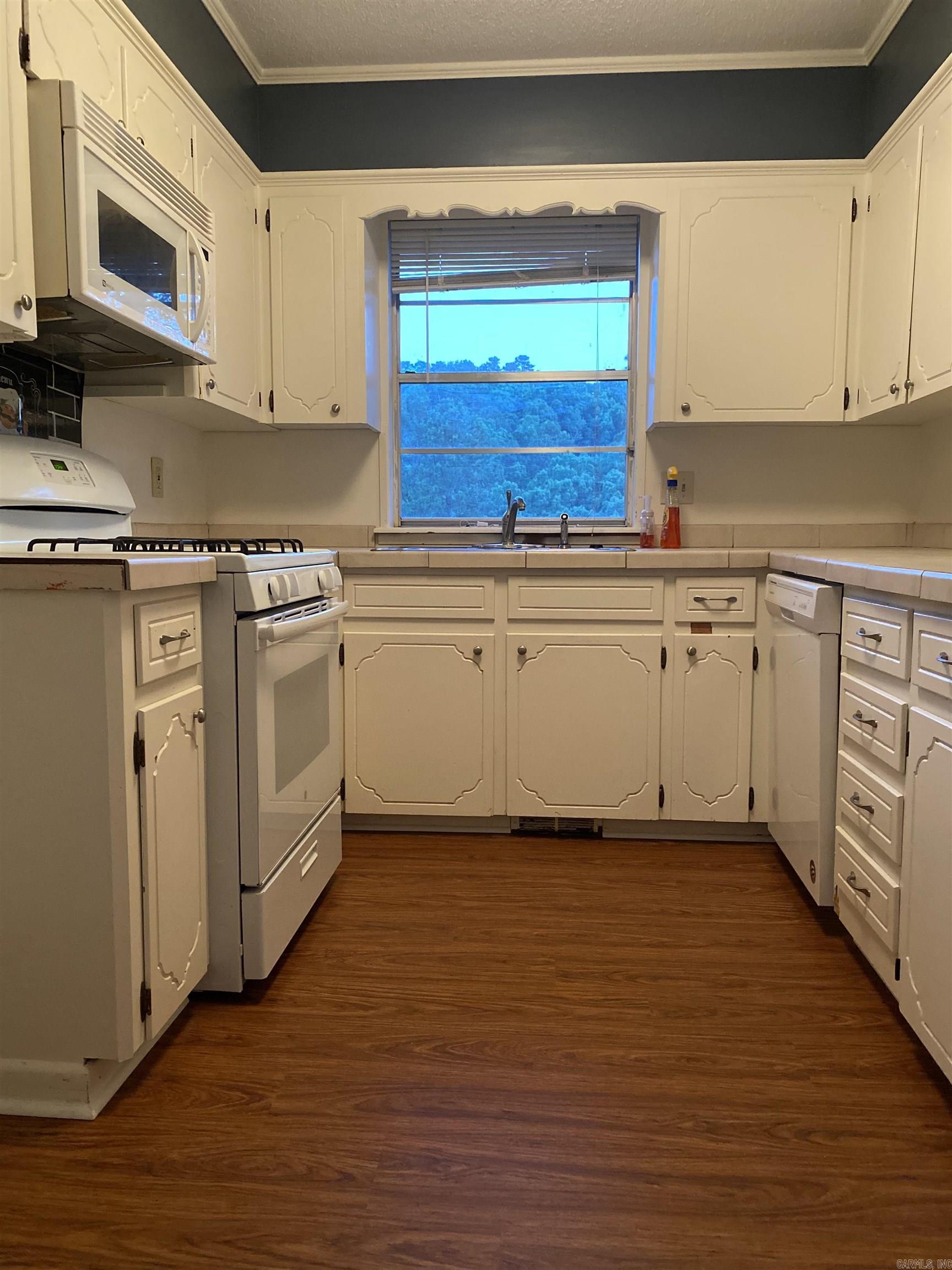 10883 Bainbridge  Little Rock, AR