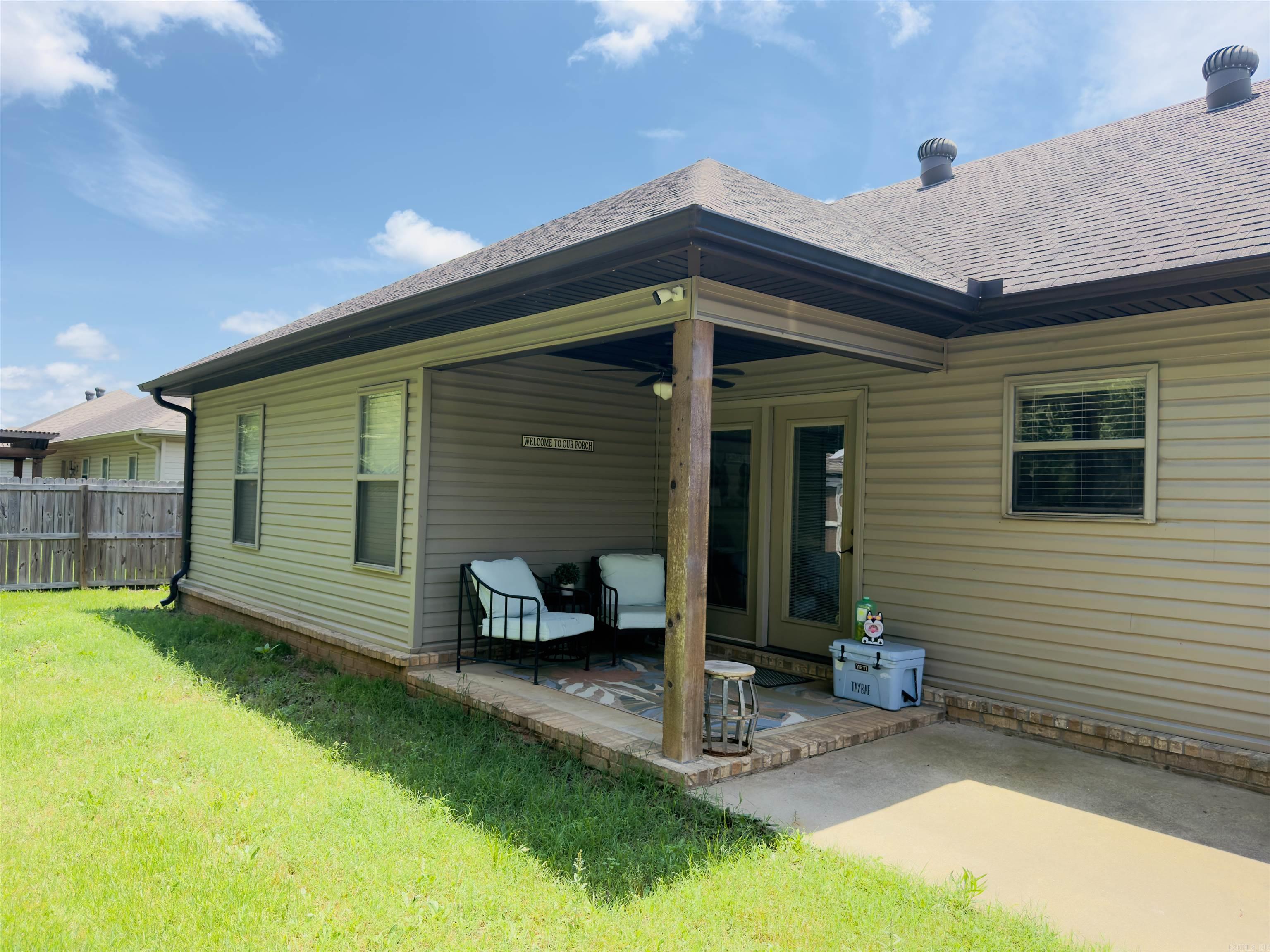 330 Austin Creek Dr  Austin, AR