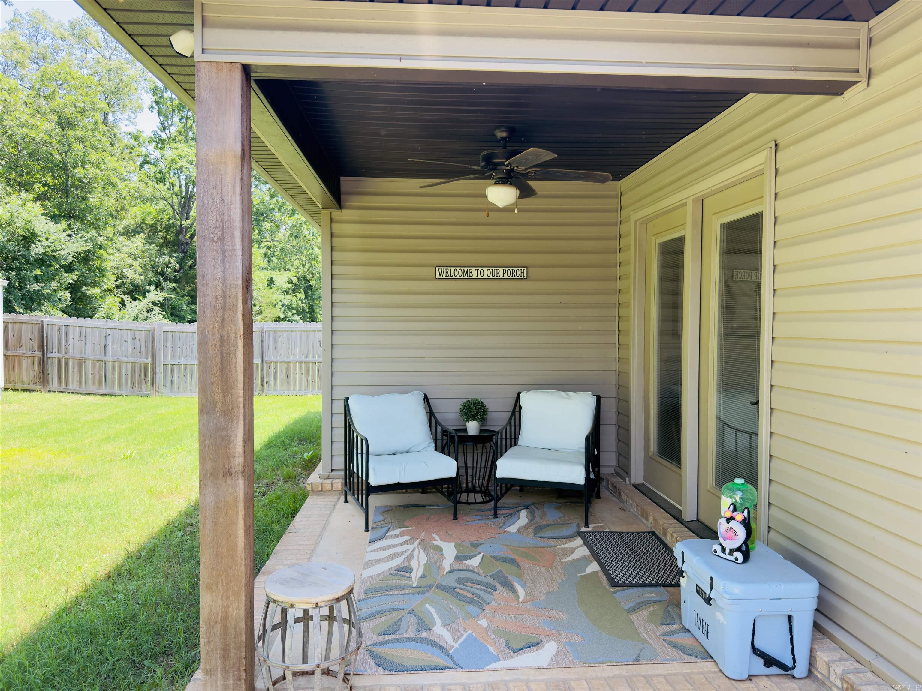 330 Austin Creek Dr  Austin, AR