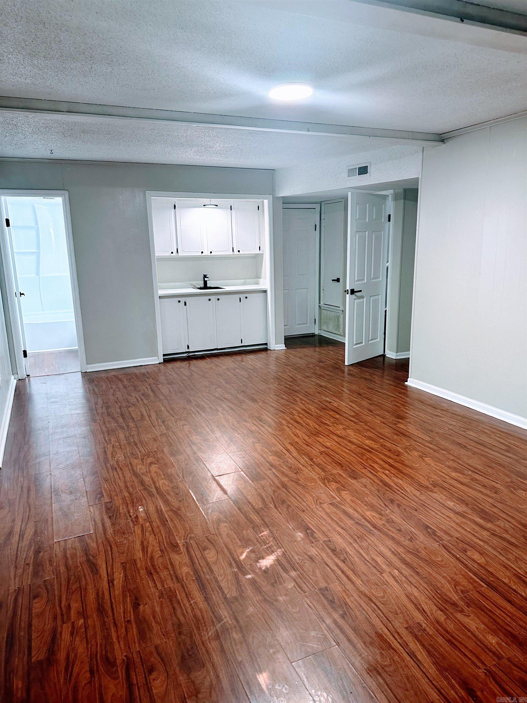 3 Elk River Ct  North Little Rock, AR