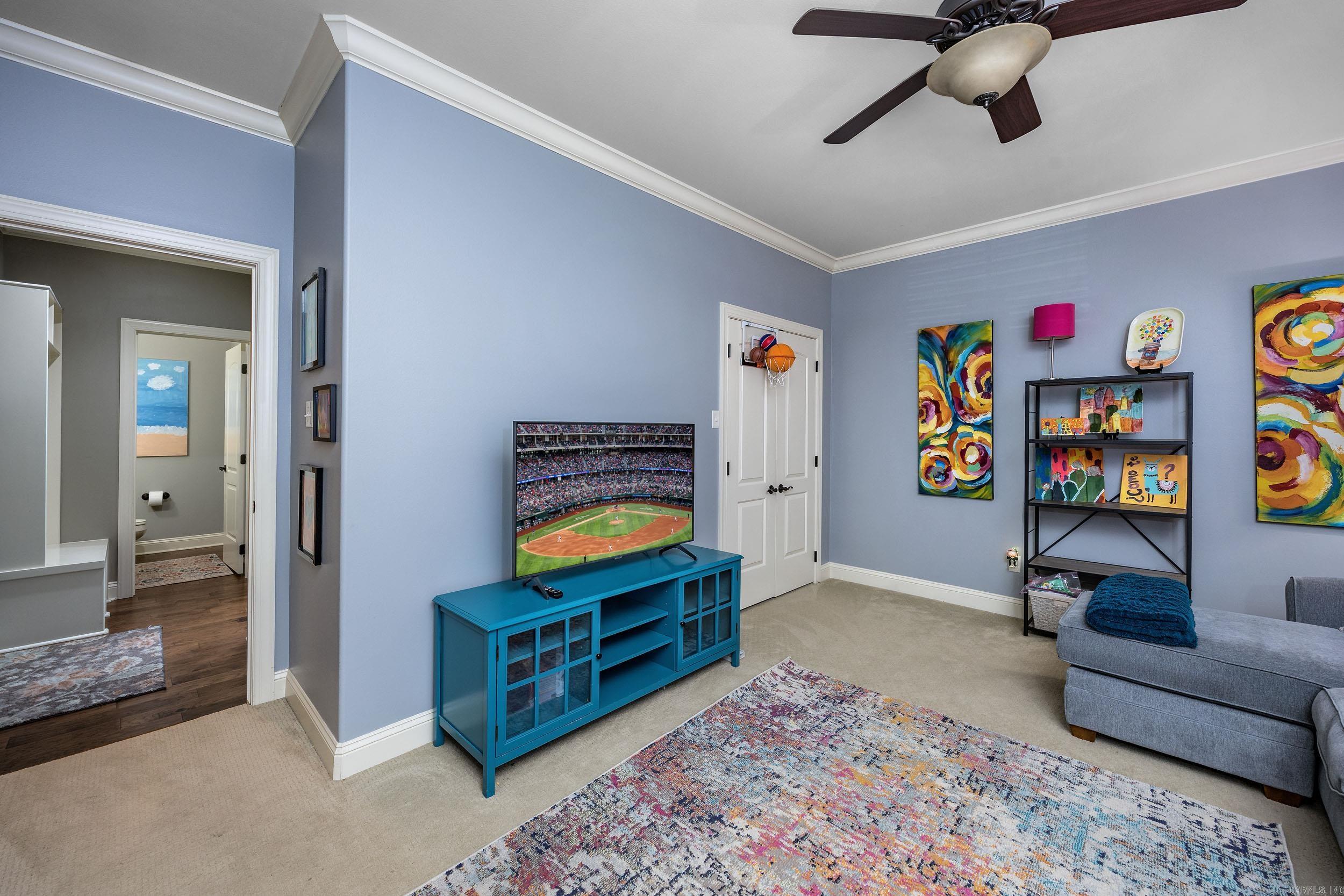 253 Lake Valley Drive  Maumelle, AR