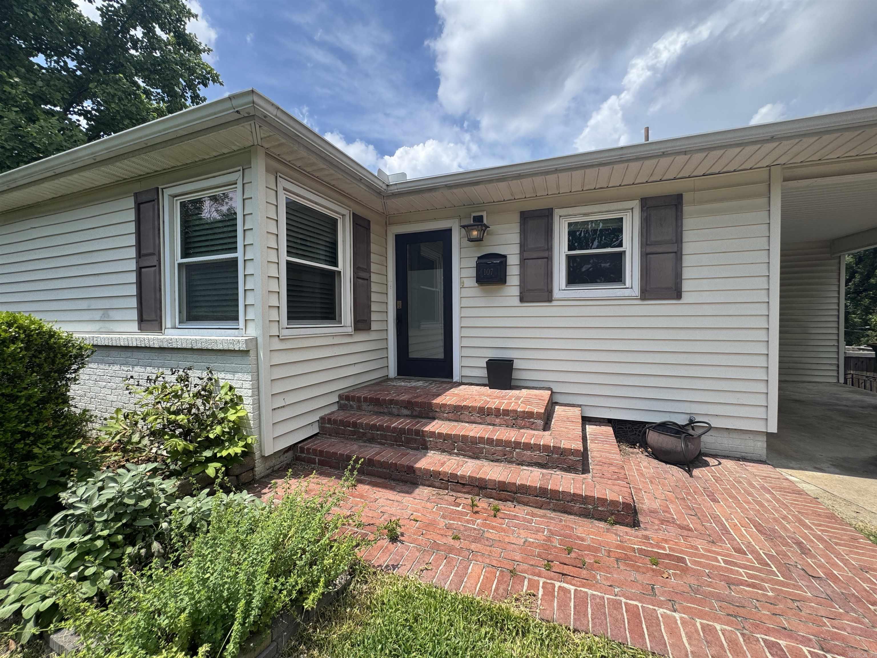 107 Dexter  North Little Rock, AR