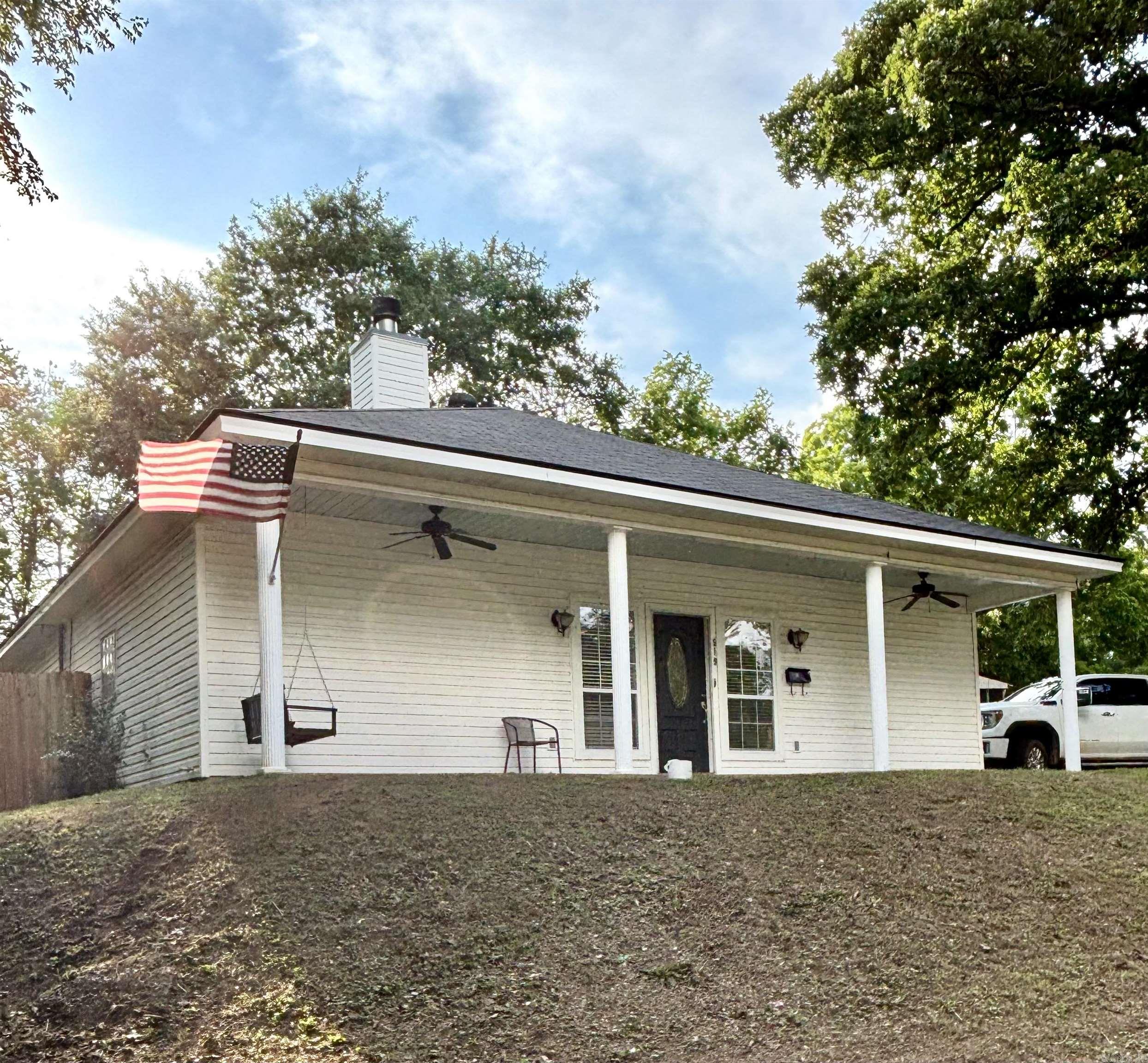 519 S Market St  Benton, AR