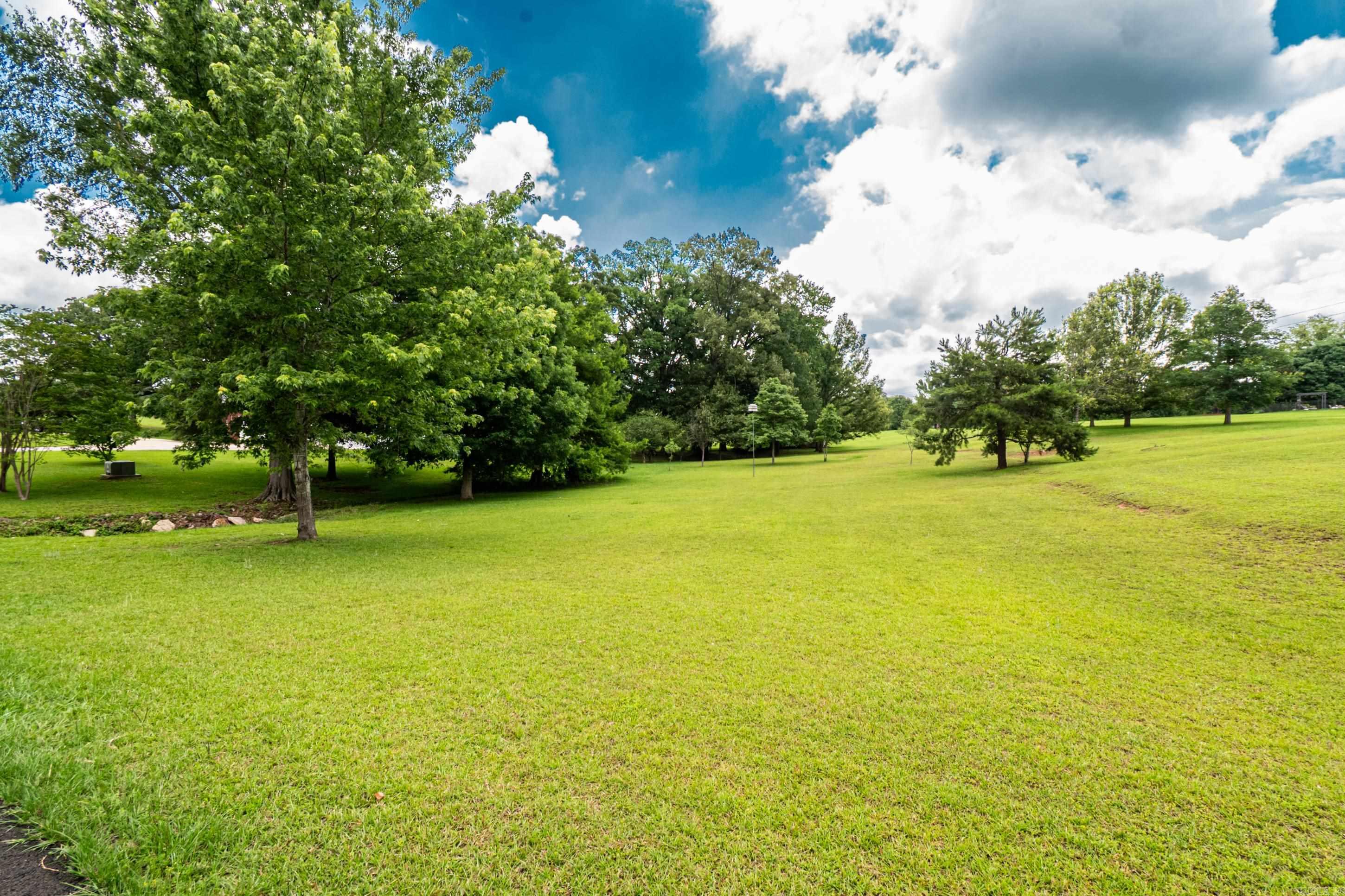 185 Meadow View Dr  El Dorado, AR