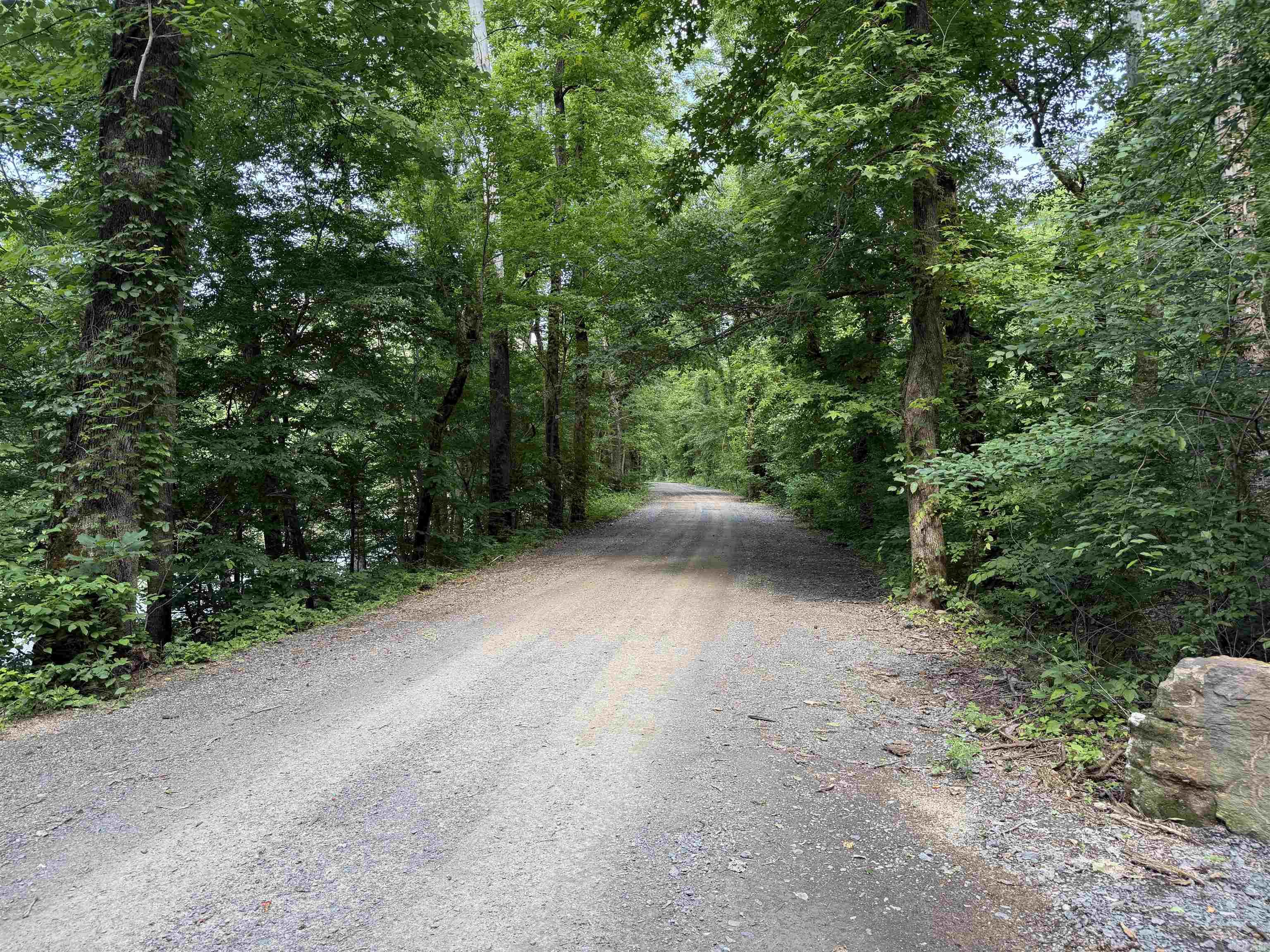 000 River Road  Shirley, AR