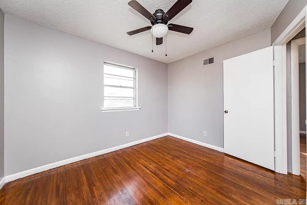 35 Oakview Dr  North Little Rock, AR
