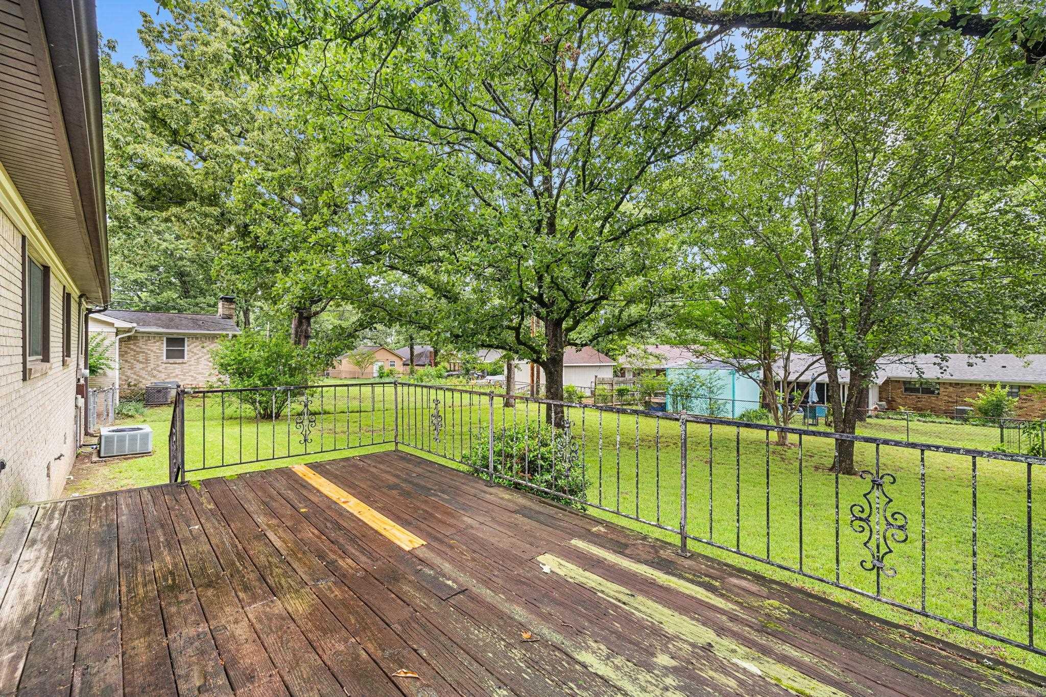 302 Longfield  Sherwood, AR