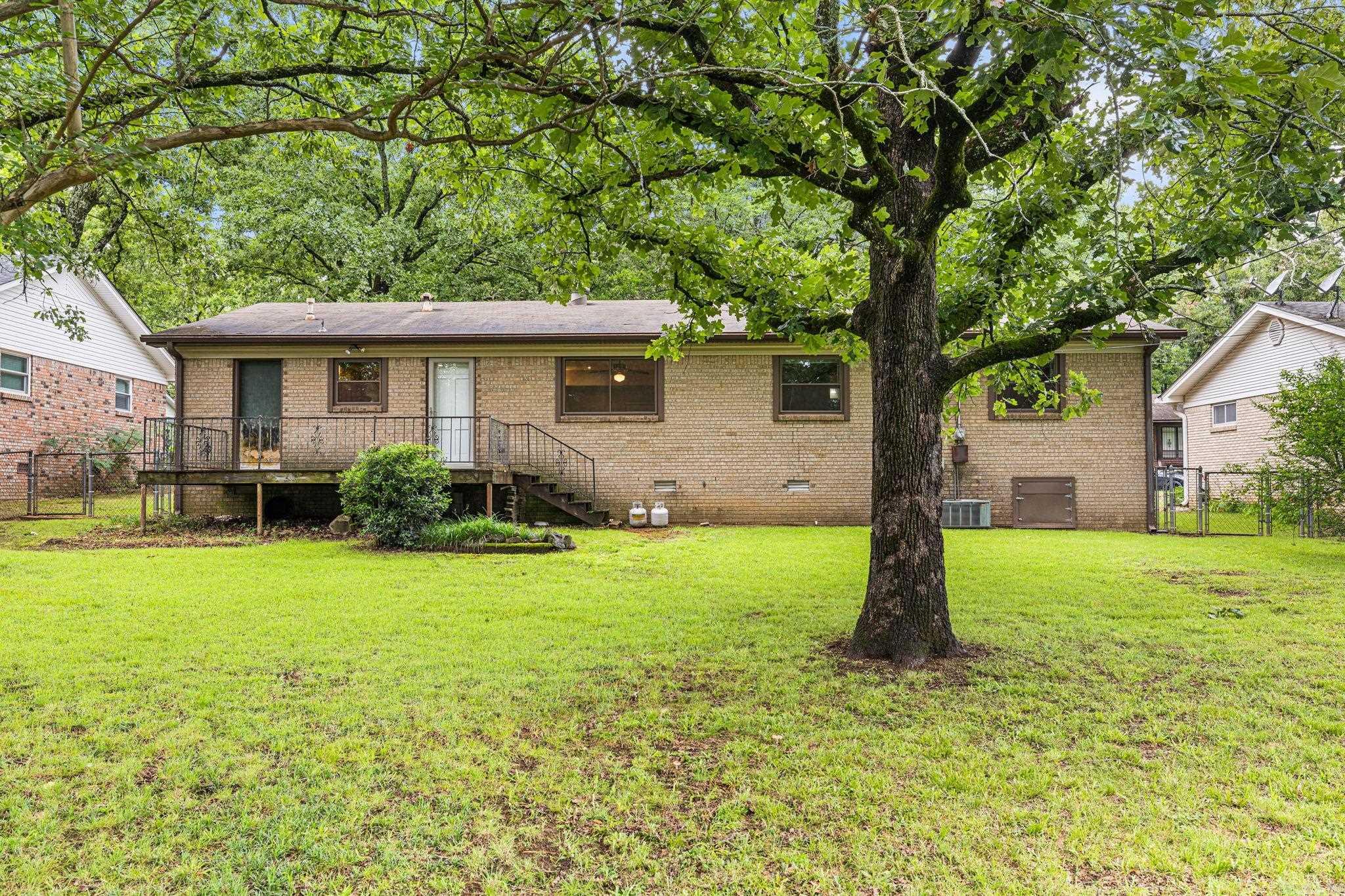 302 Longfield  Sherwood, AR