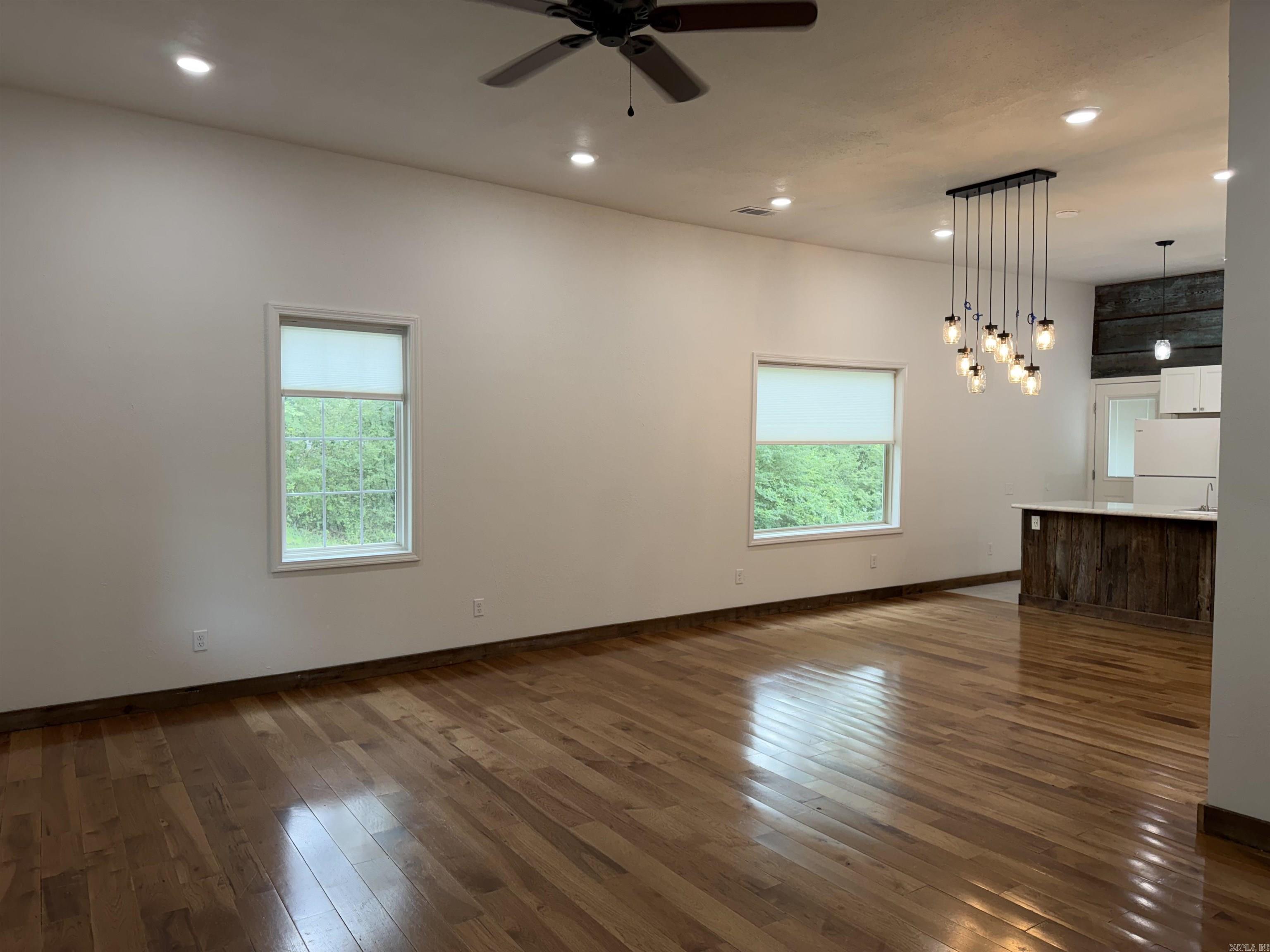 405 N Broadway  Heber Springs, AR
