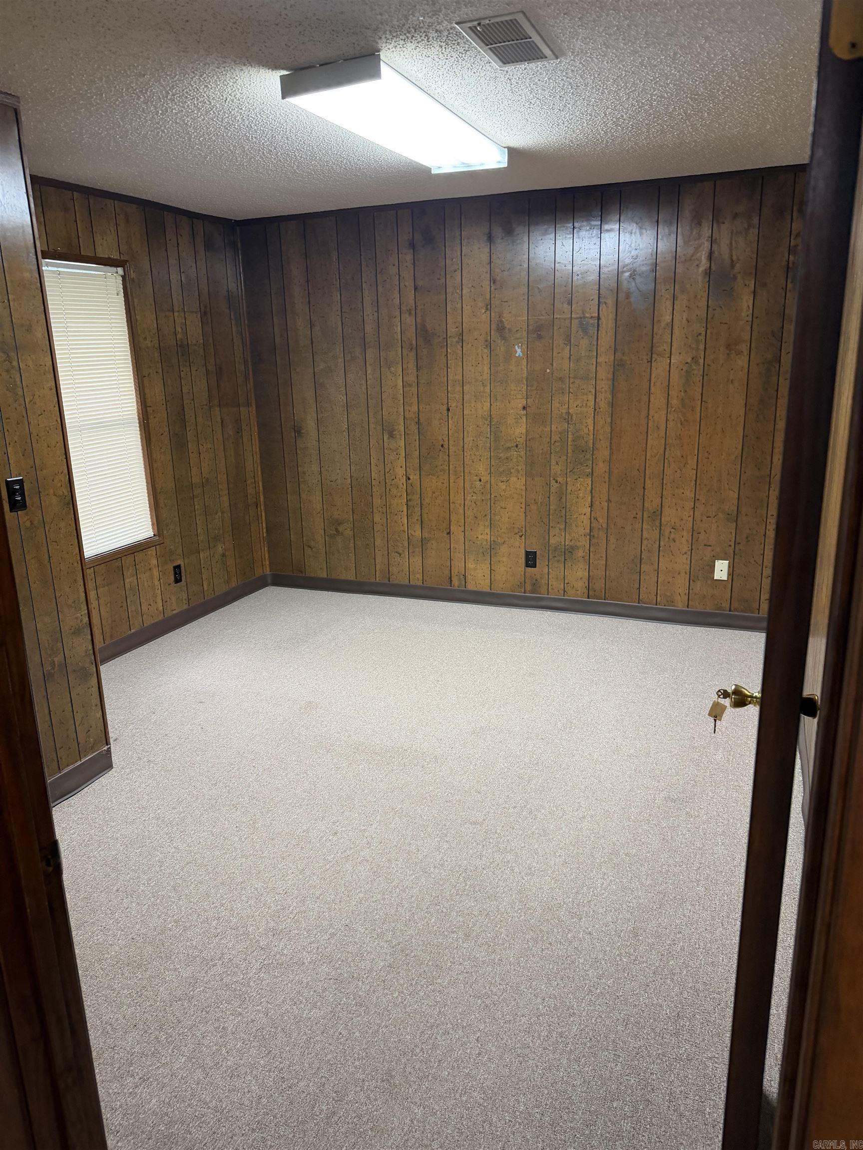 1400 W 5th Ave  Pine Bluff, AR