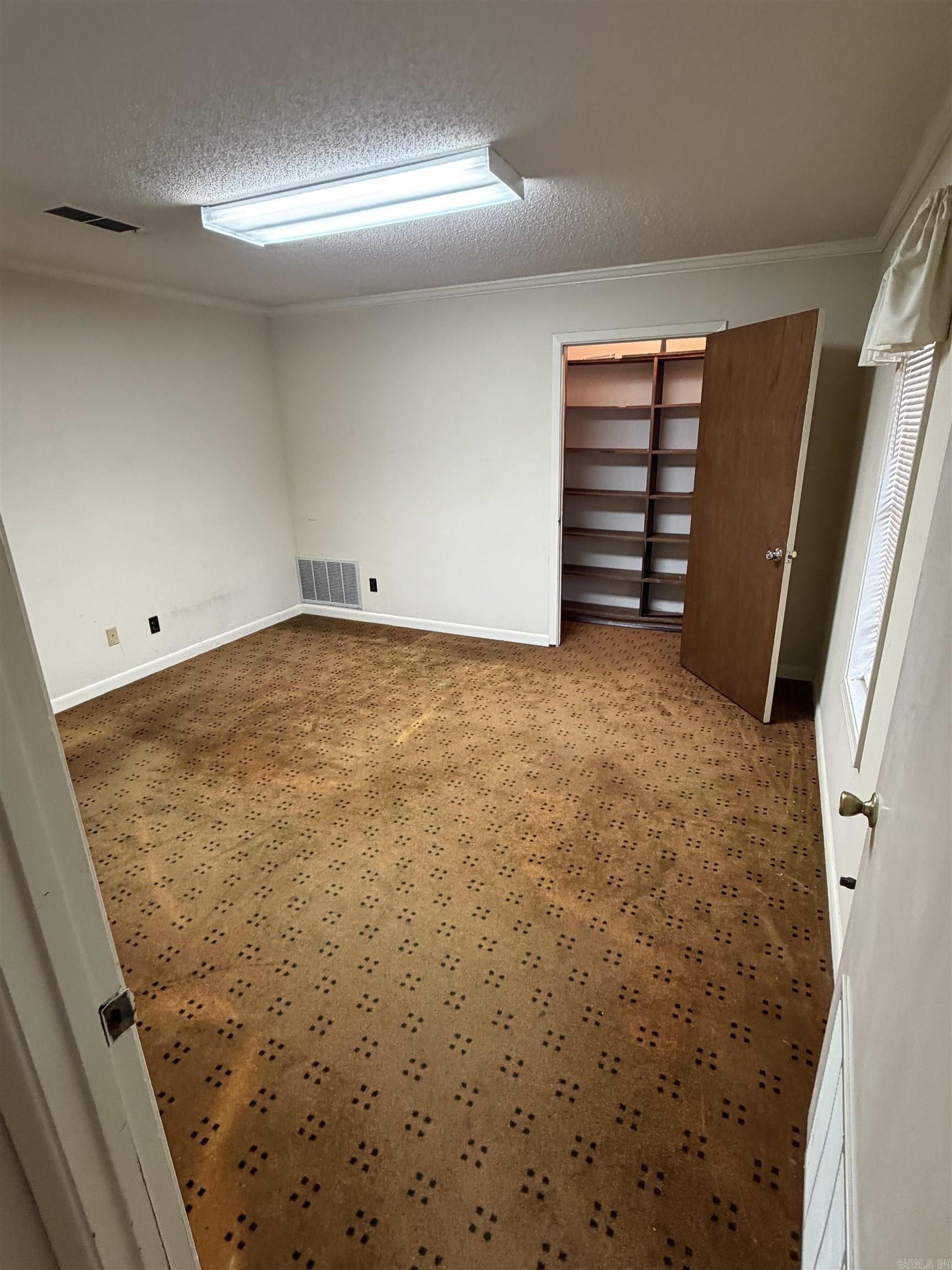 1400 W 5th Ave  Pine Bluff, AR