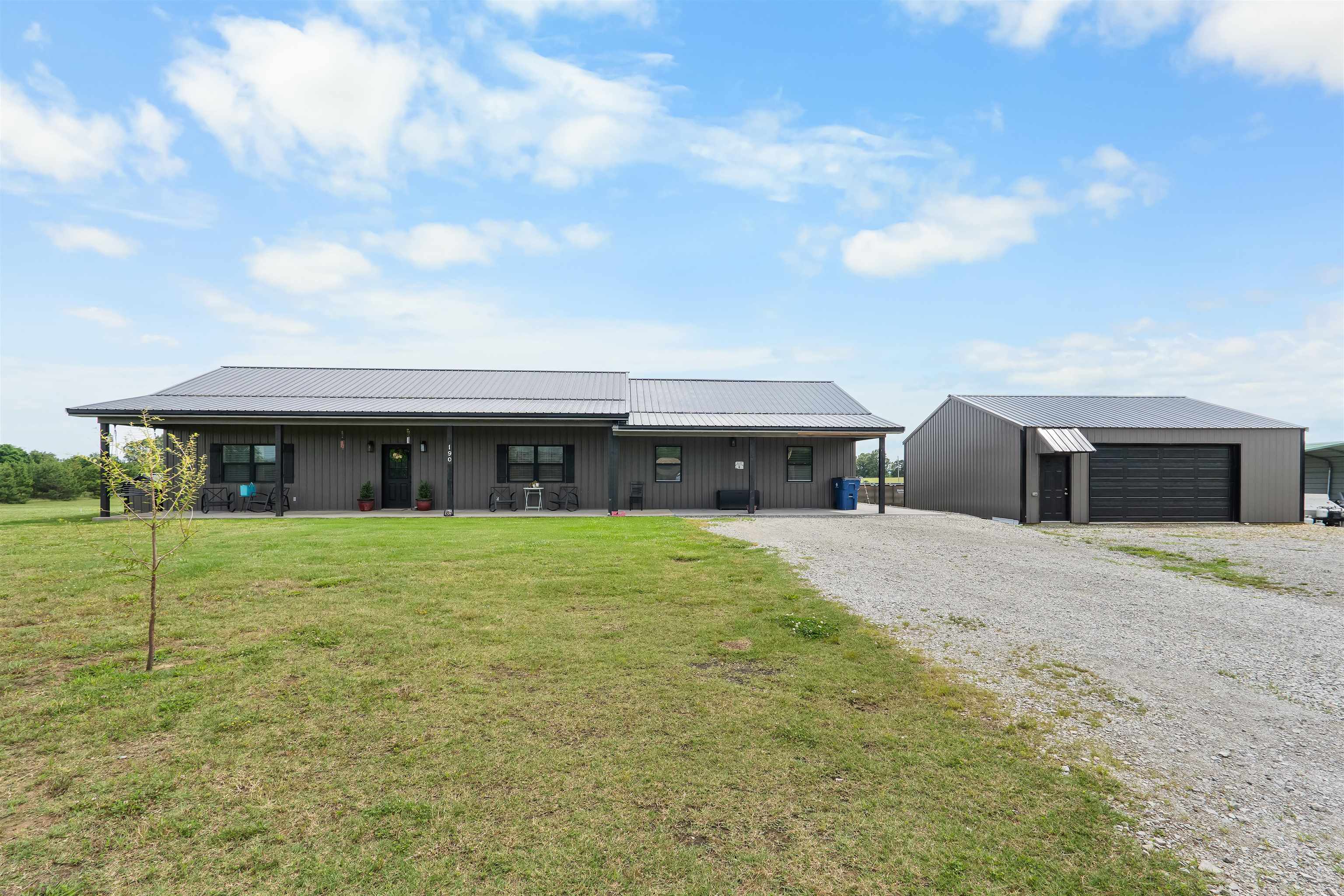 190 Sawyer Hollow  Calico Rock, AR