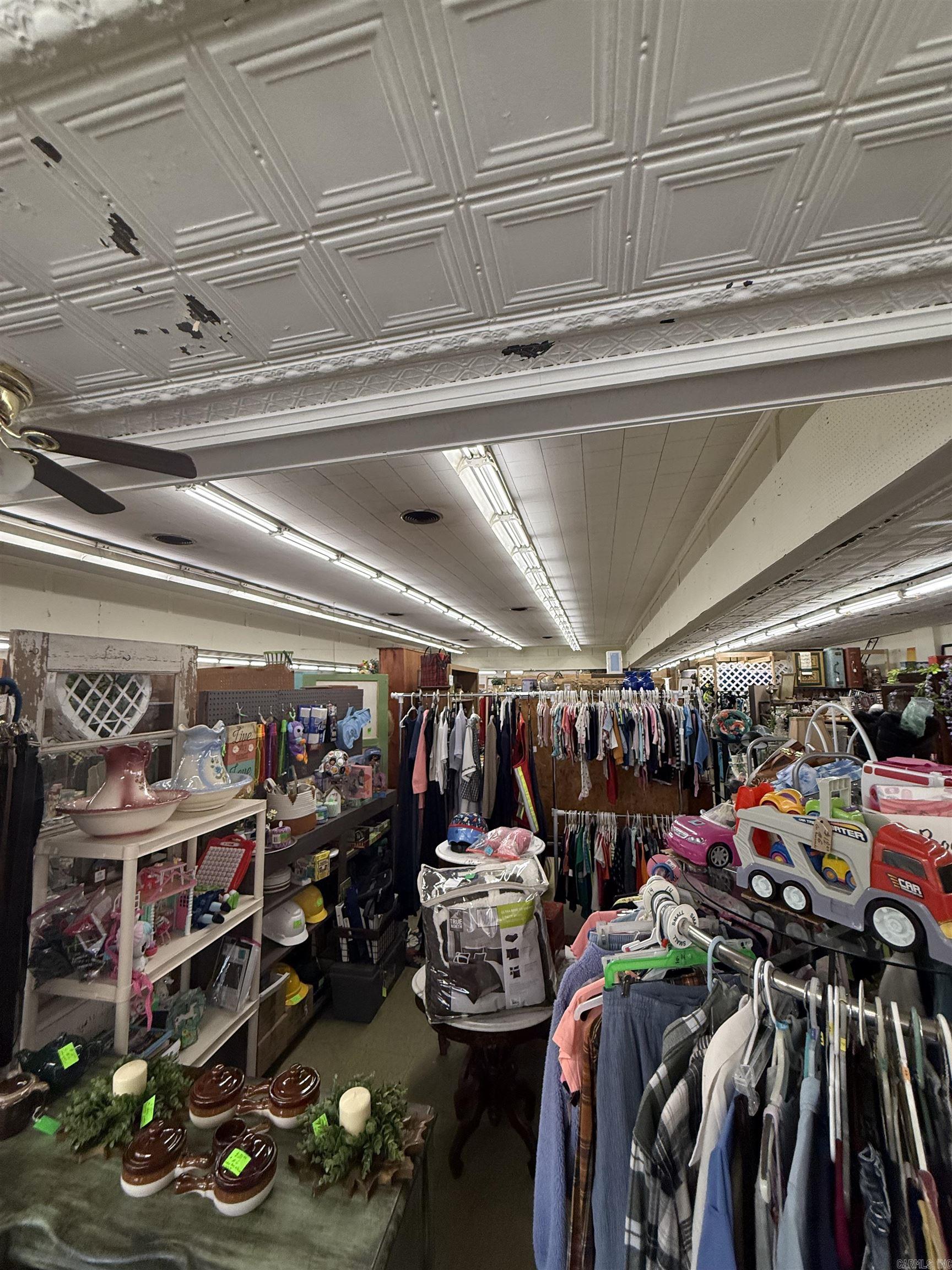 215 S Main  Warren, AR