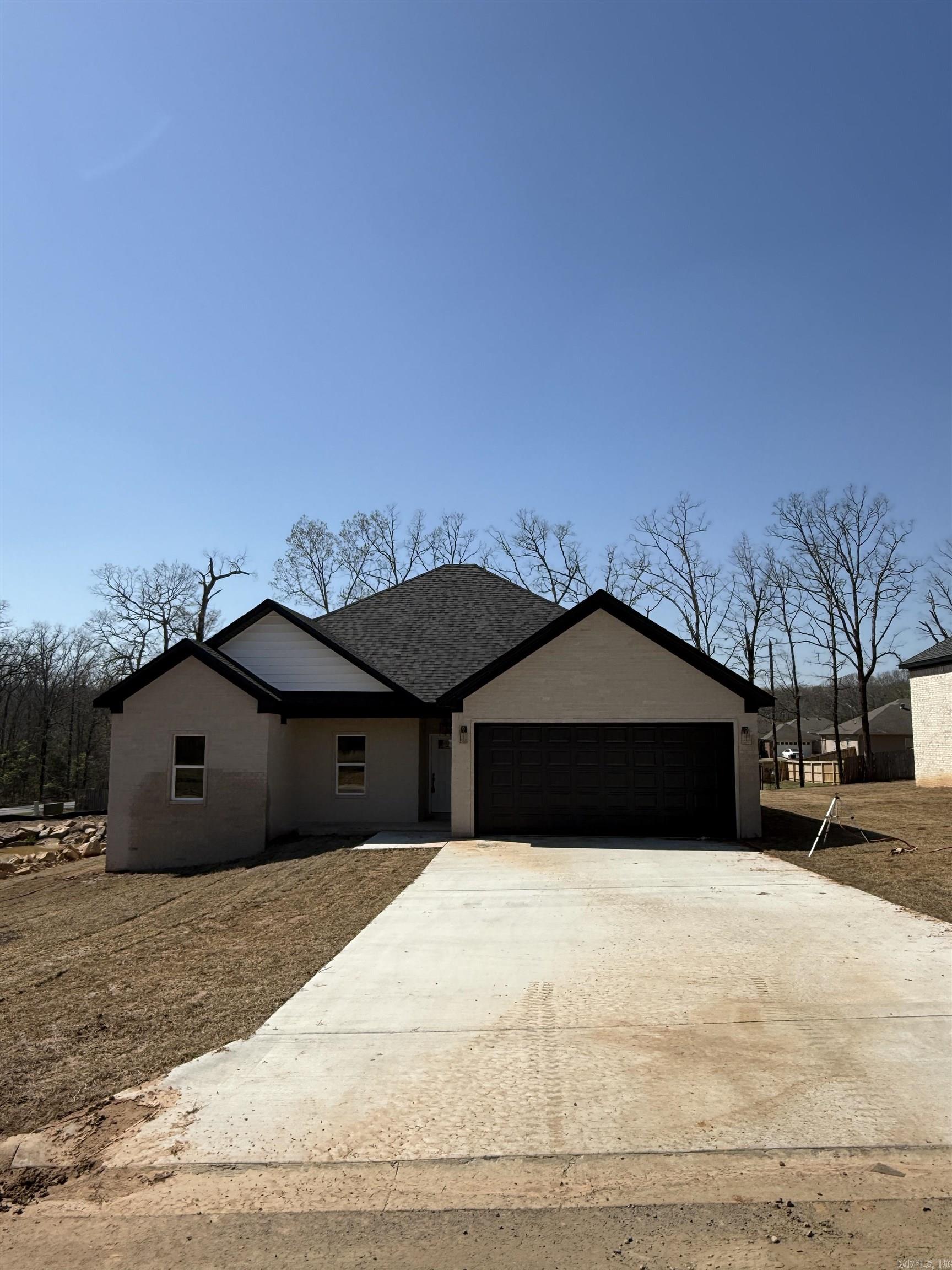 503 Madeleine  Austin, AR