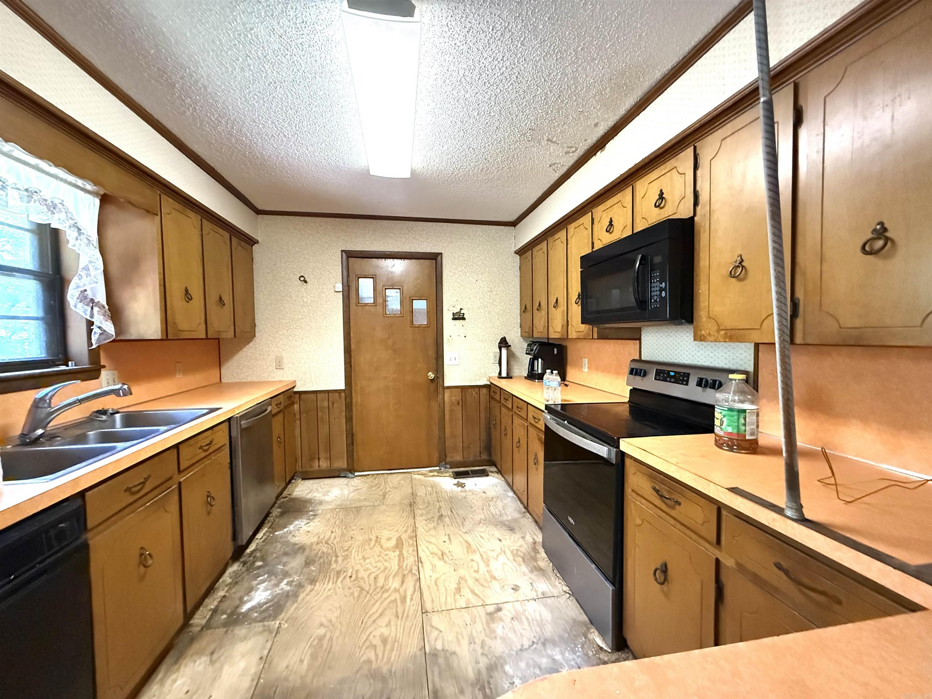 41 Mallory St Morrilton, AR 72110