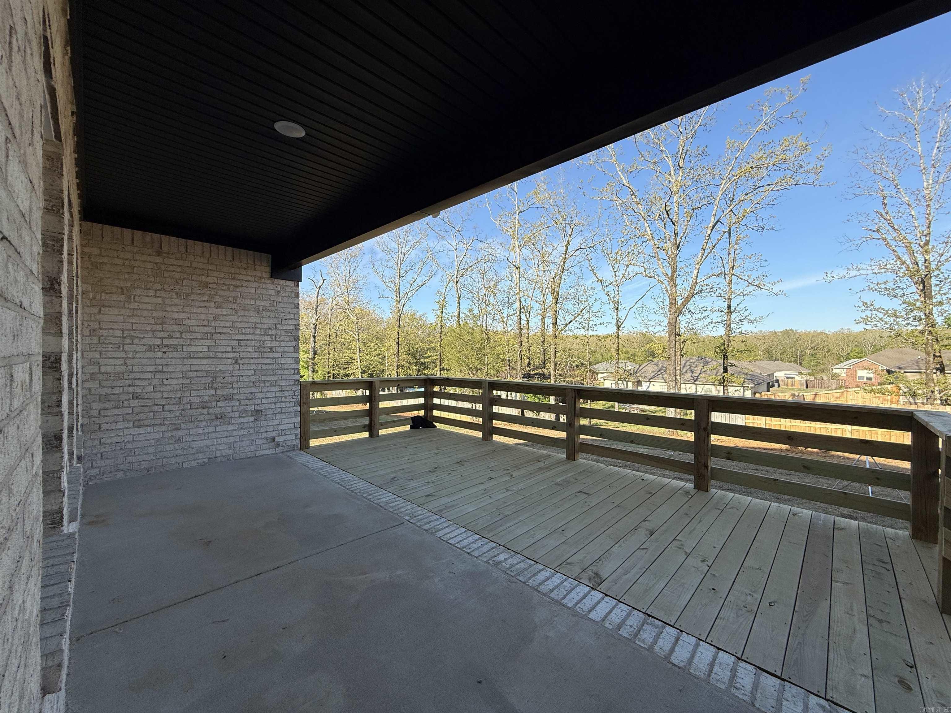 505 Madeleine  Austin, AR
