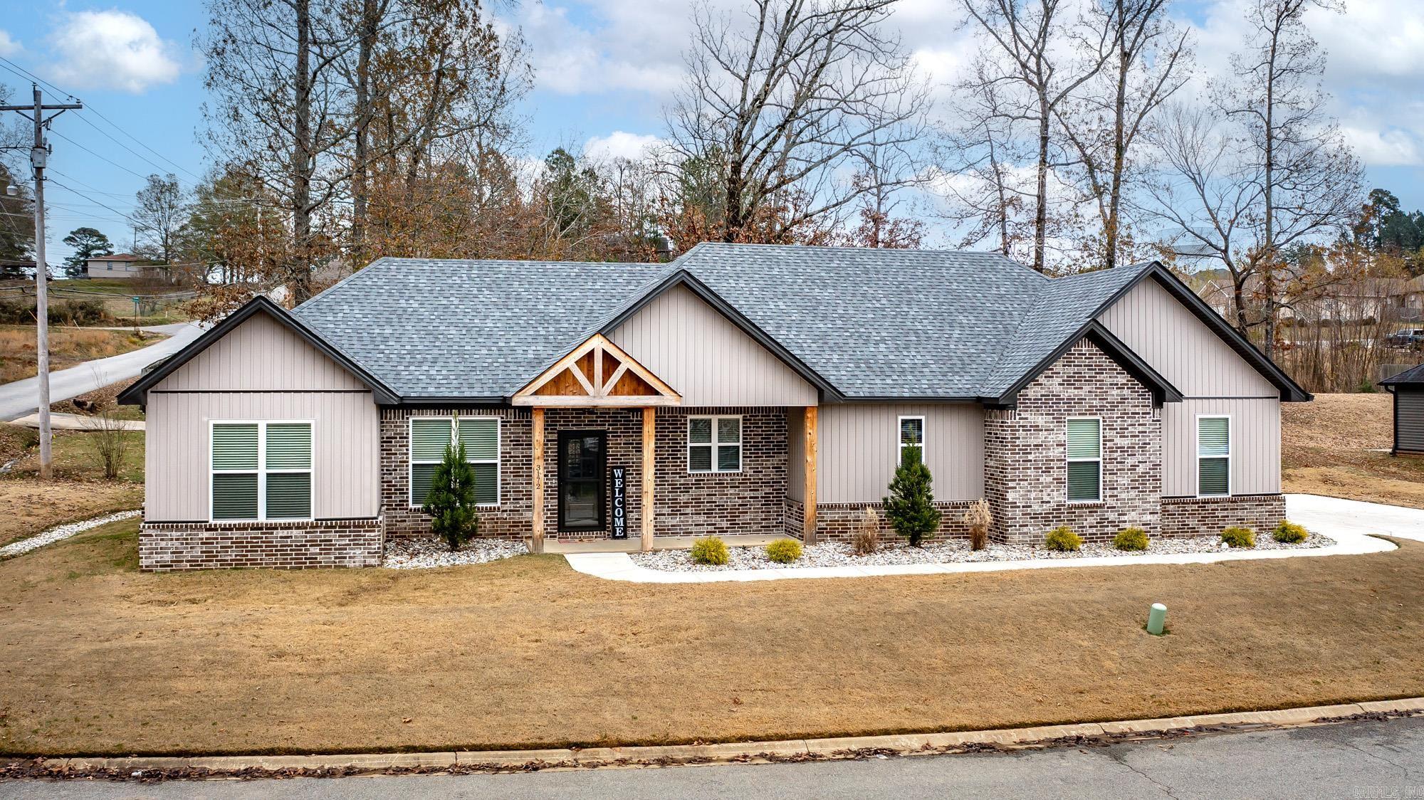 3172 Haley  Benton, AR