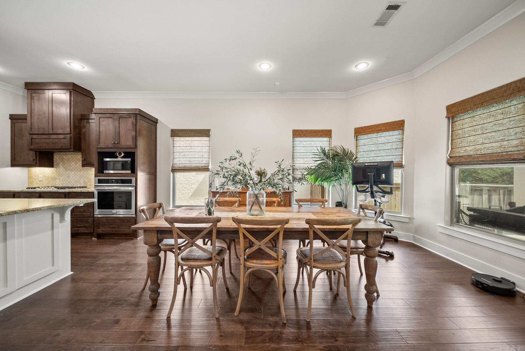 19 Waterside  Little Rock, AR
