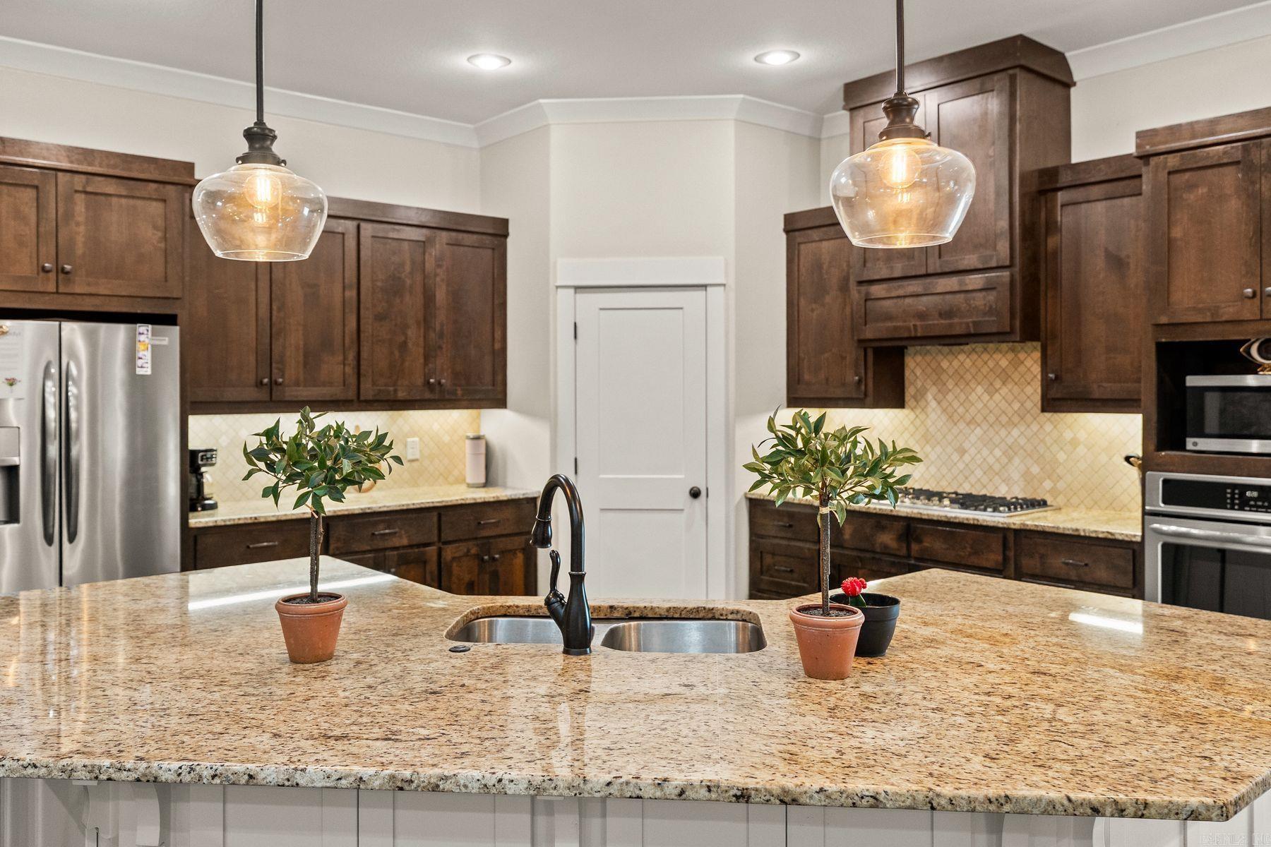 19 Waterside  Little Rock, AR