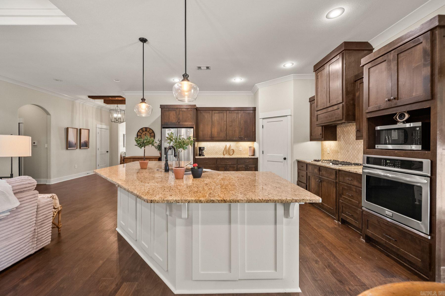 19 Waterside  Little Rock, AR