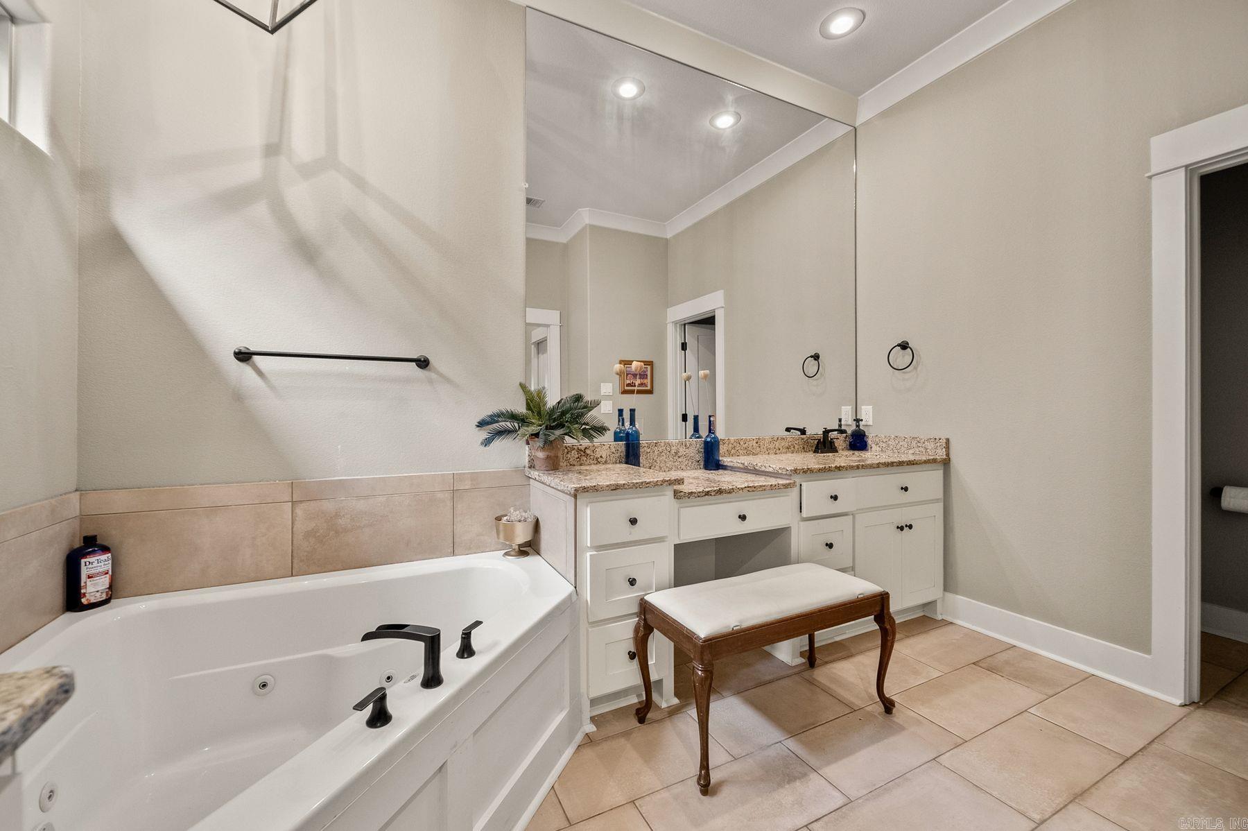 19 Waterside  Little Rock, AR