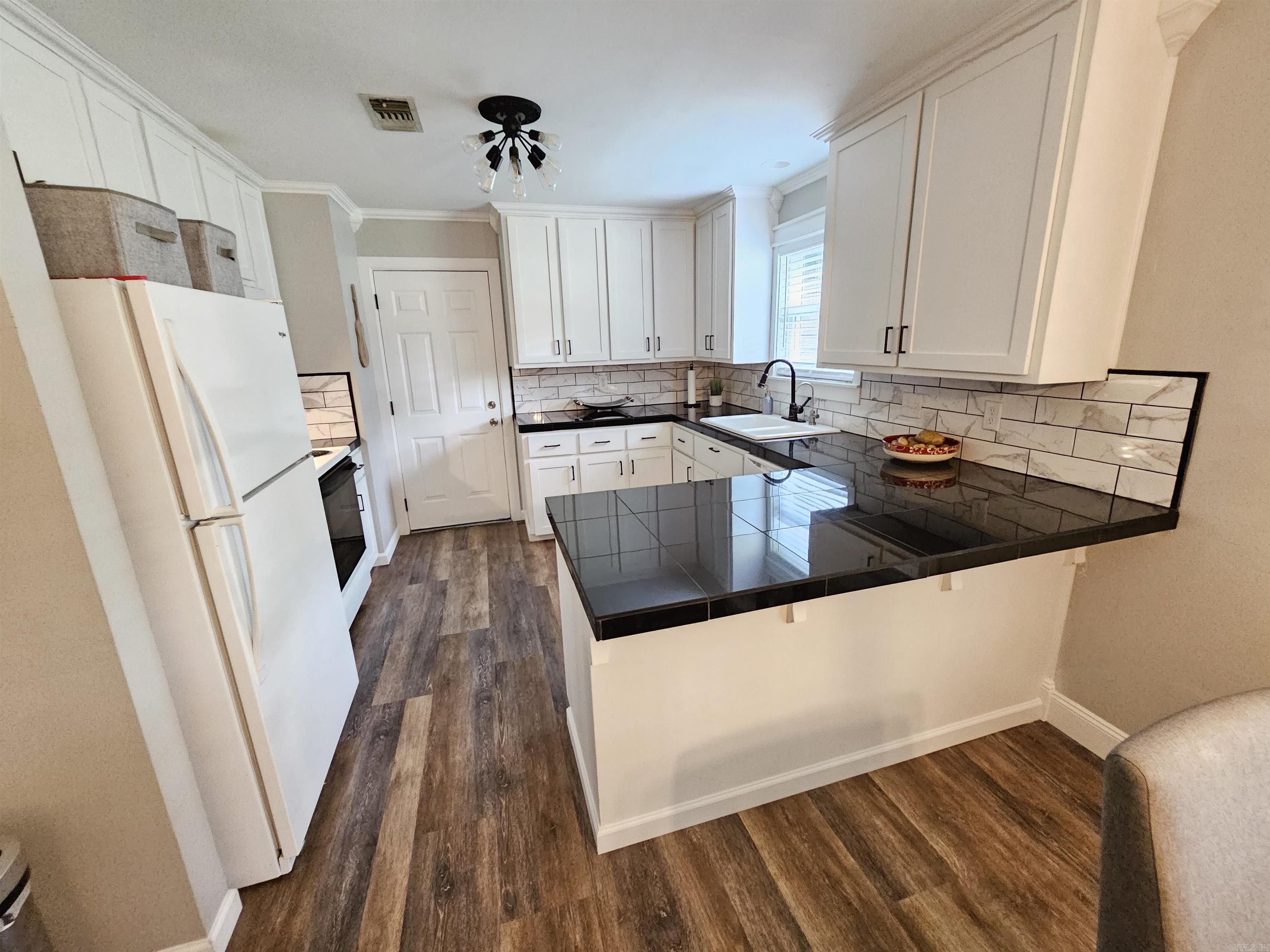 21559 Crab Apple  Hensley, AR