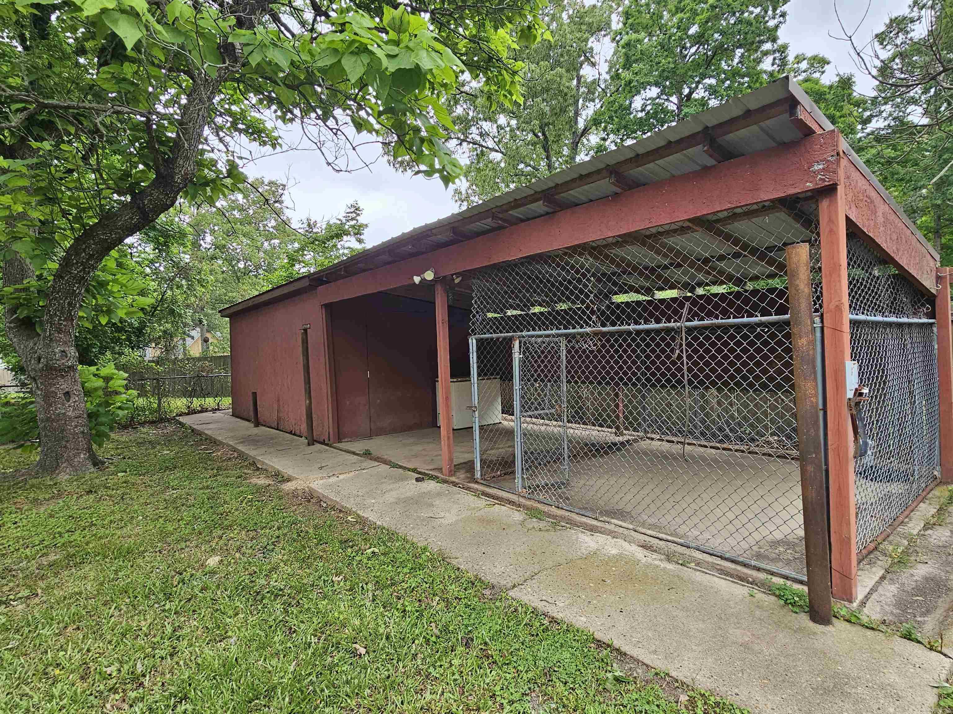 21559 Crab Apple  Hensley, AR