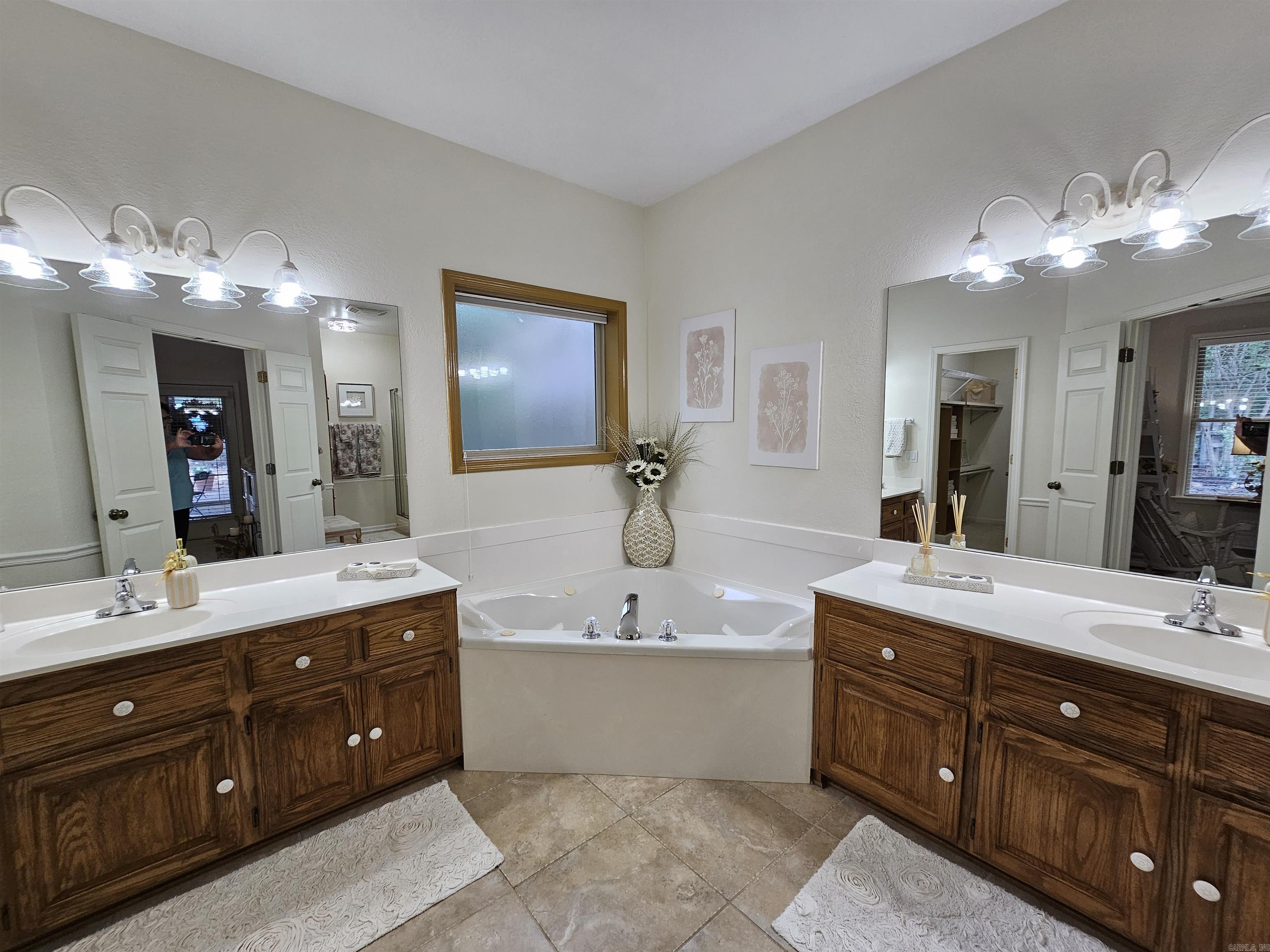 54 Galeon Way  Hot Springs Village, AR
