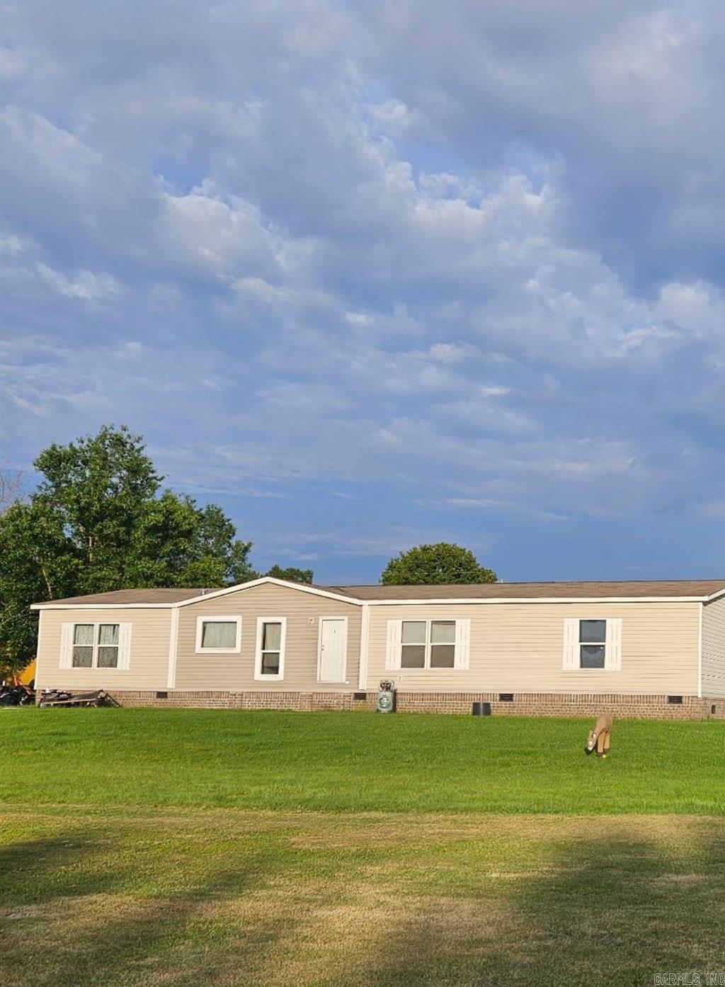 2272 Gravesville Cutoff RD.  Damascus, AR