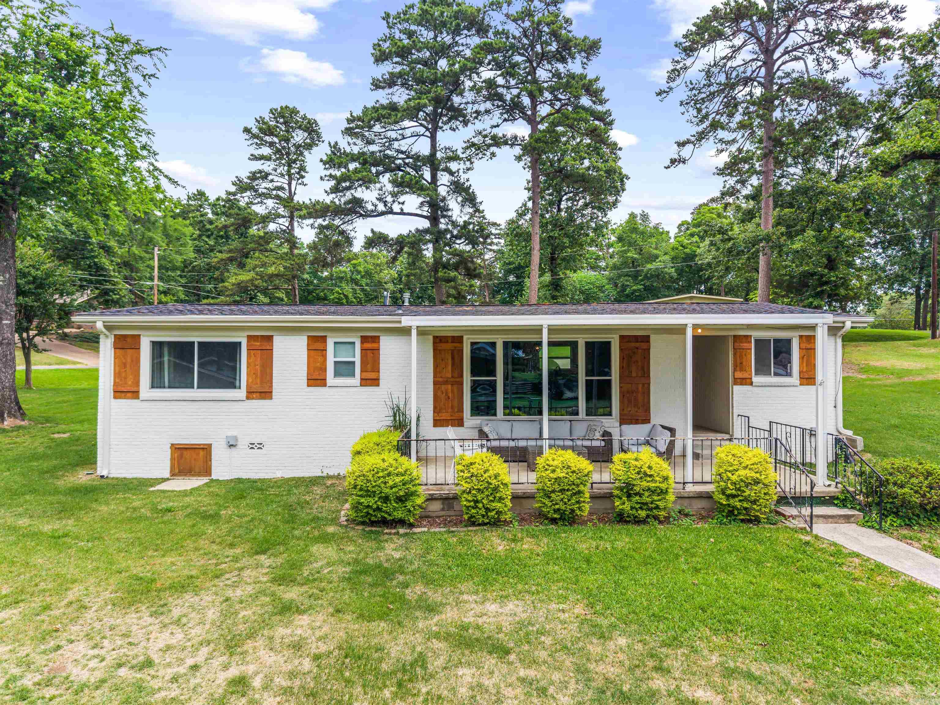 125 Lindale  Hot Springs, AR
