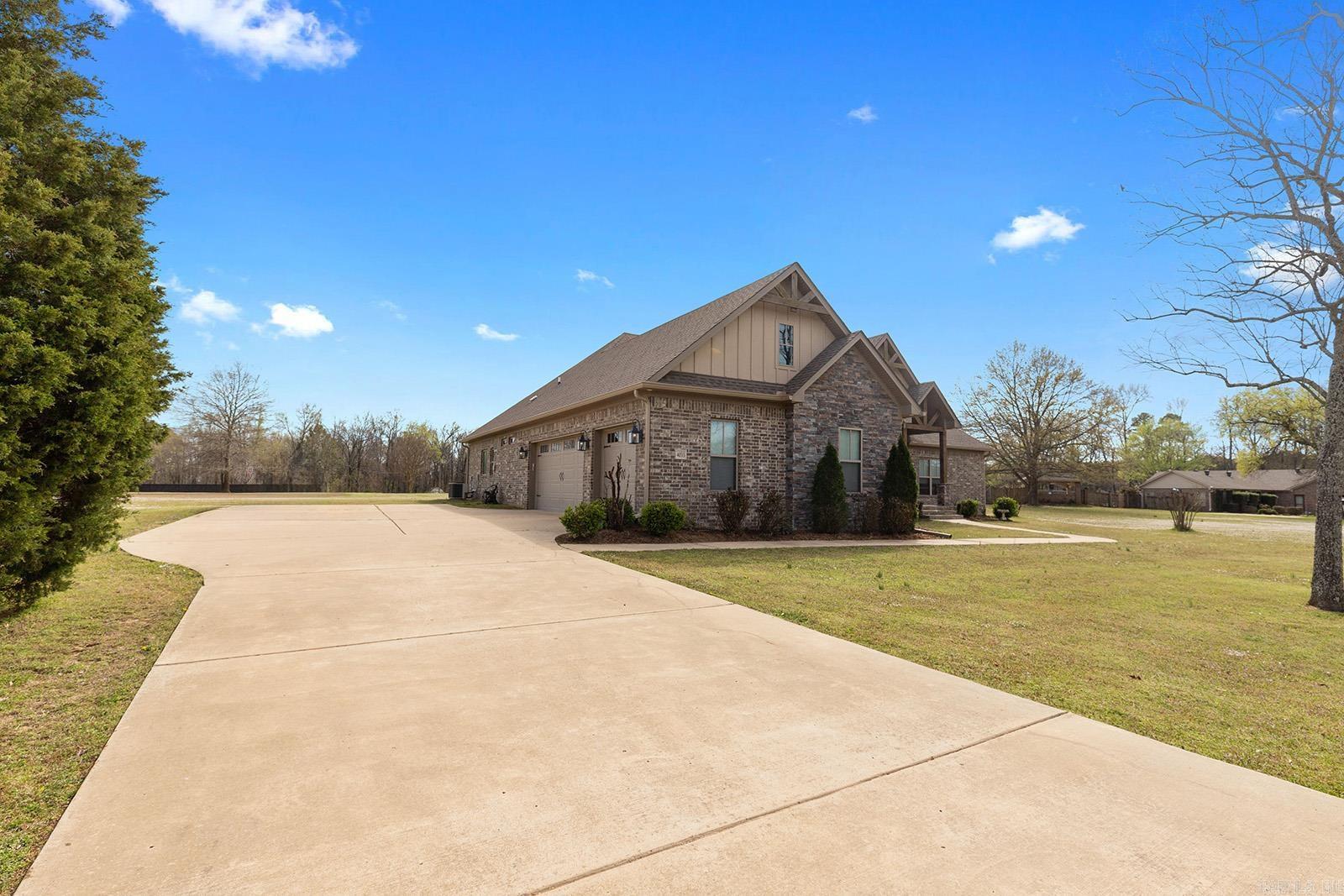 4033 Vineyard Way  Alexander, AR