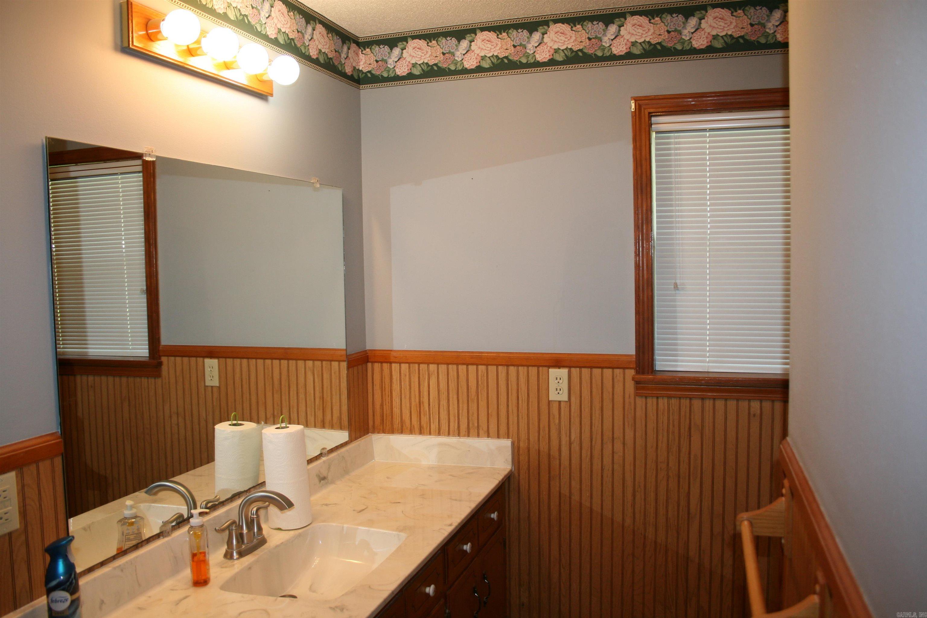 104 Magnolia  Crossett, AR