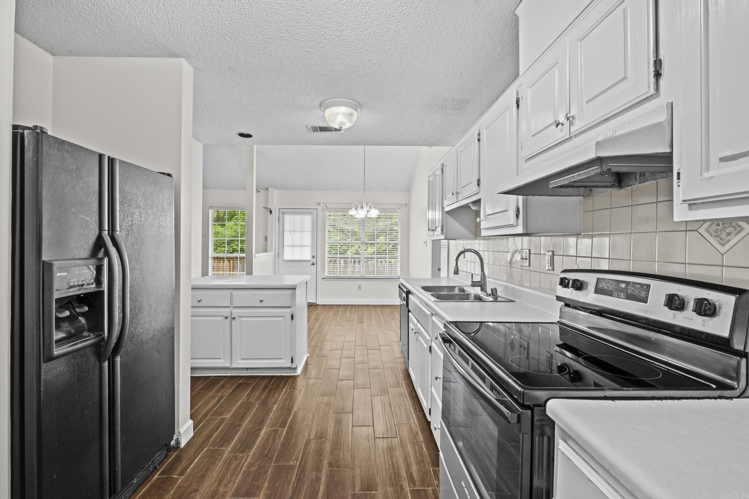 2402 Austin Oaks  Sherwood, AR