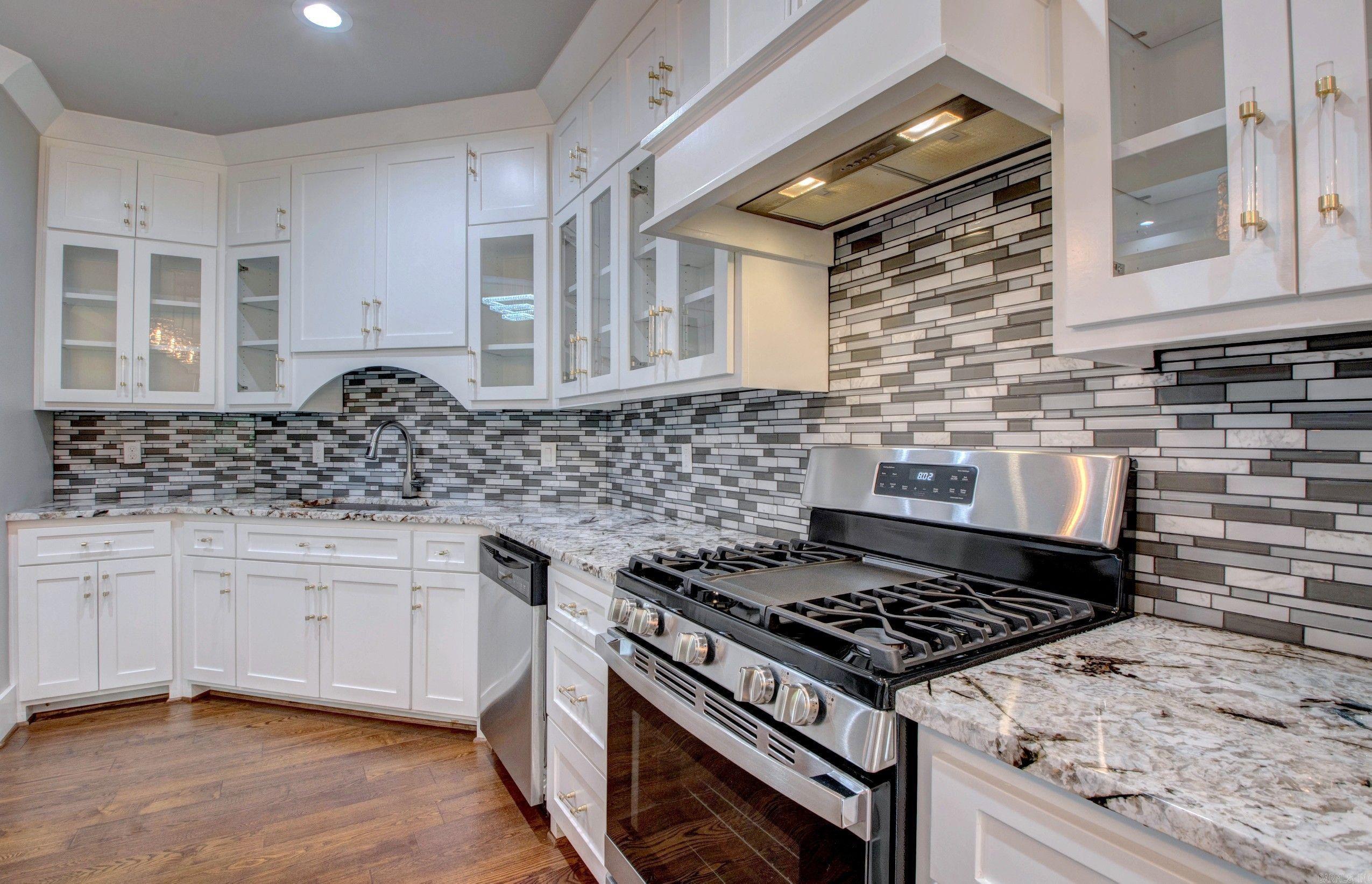 8001 Kanis Pines  Little Rock, AR