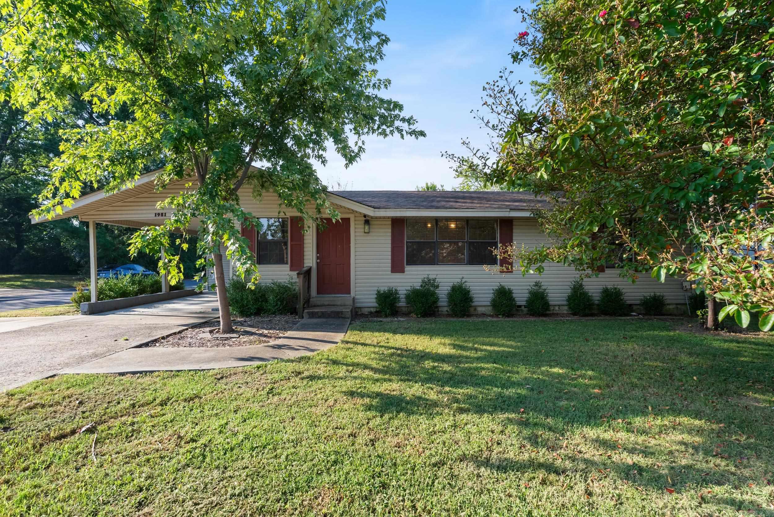 1951 Torreyson Street  Conway, AR