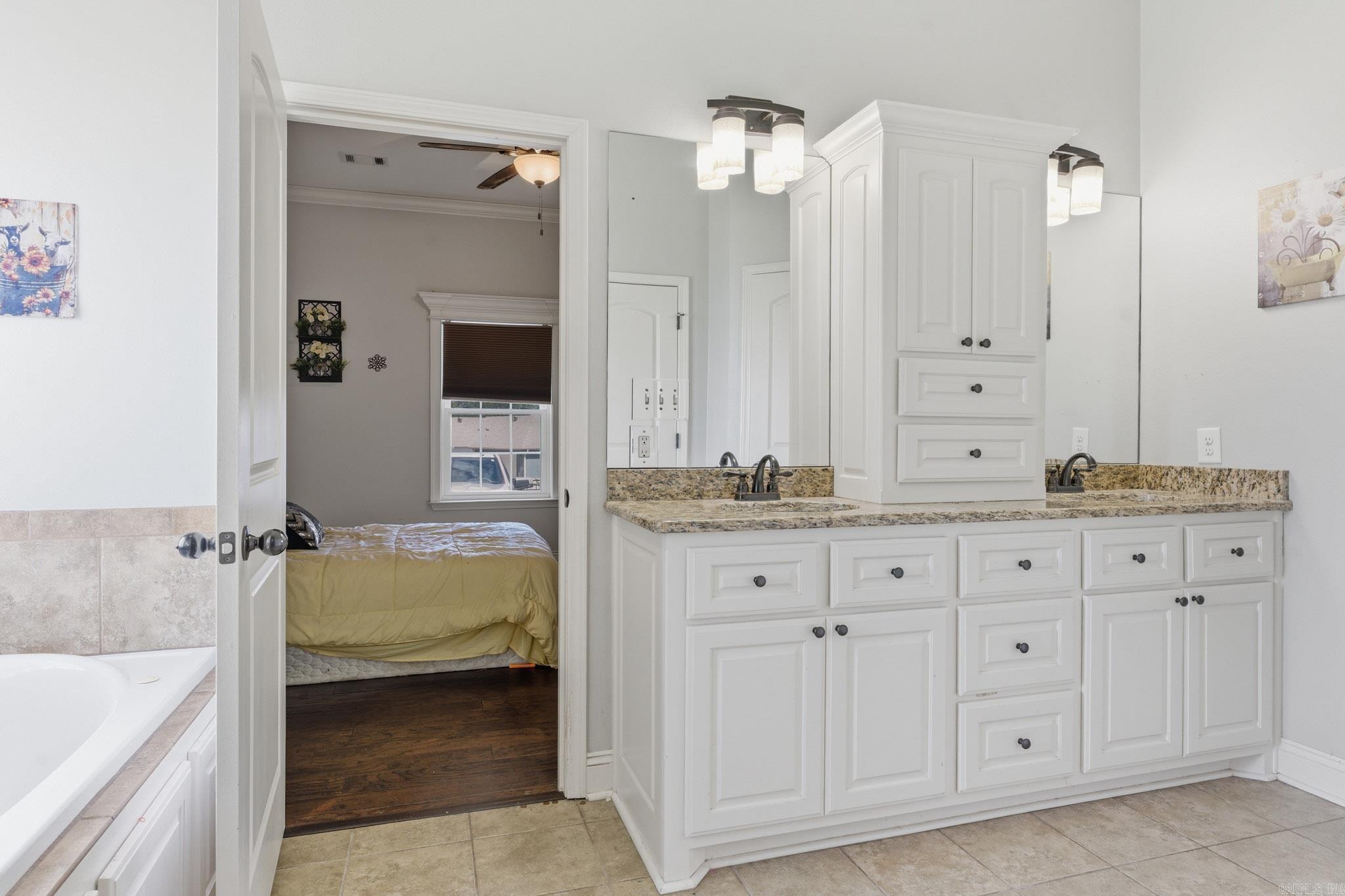 4 E Citron  Bryant, AR