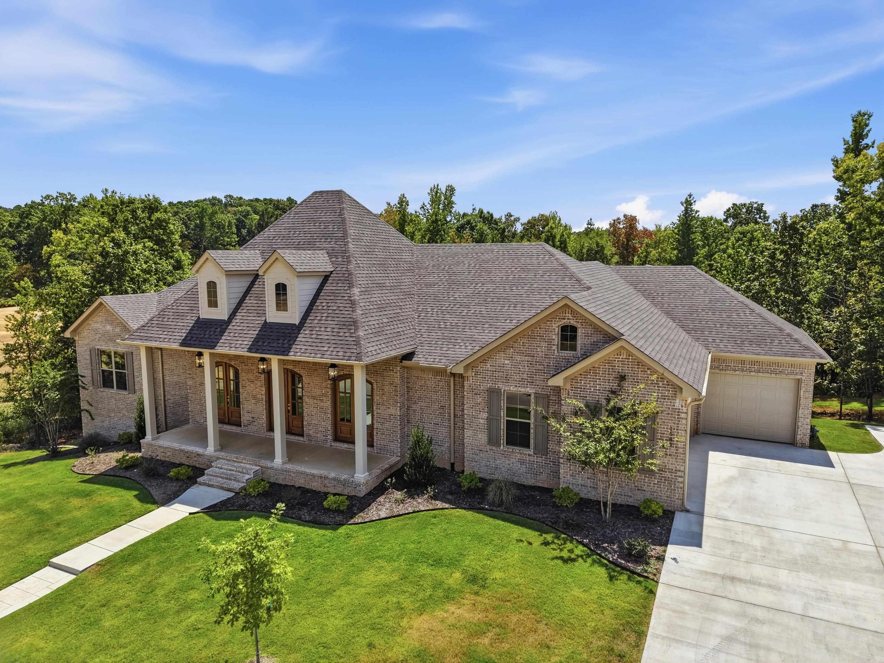 1583 Bighorn Drive Benton, AR 72019