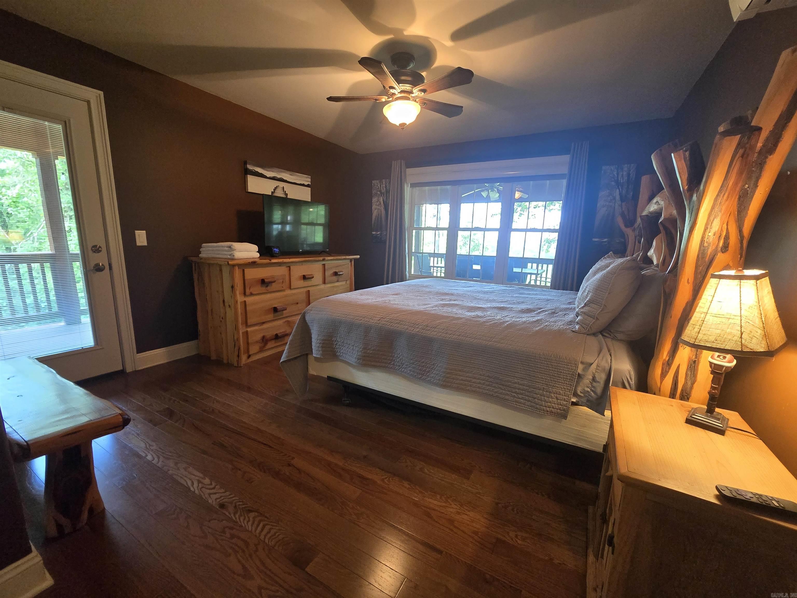 205 Cooper Kate  Norfork, AR