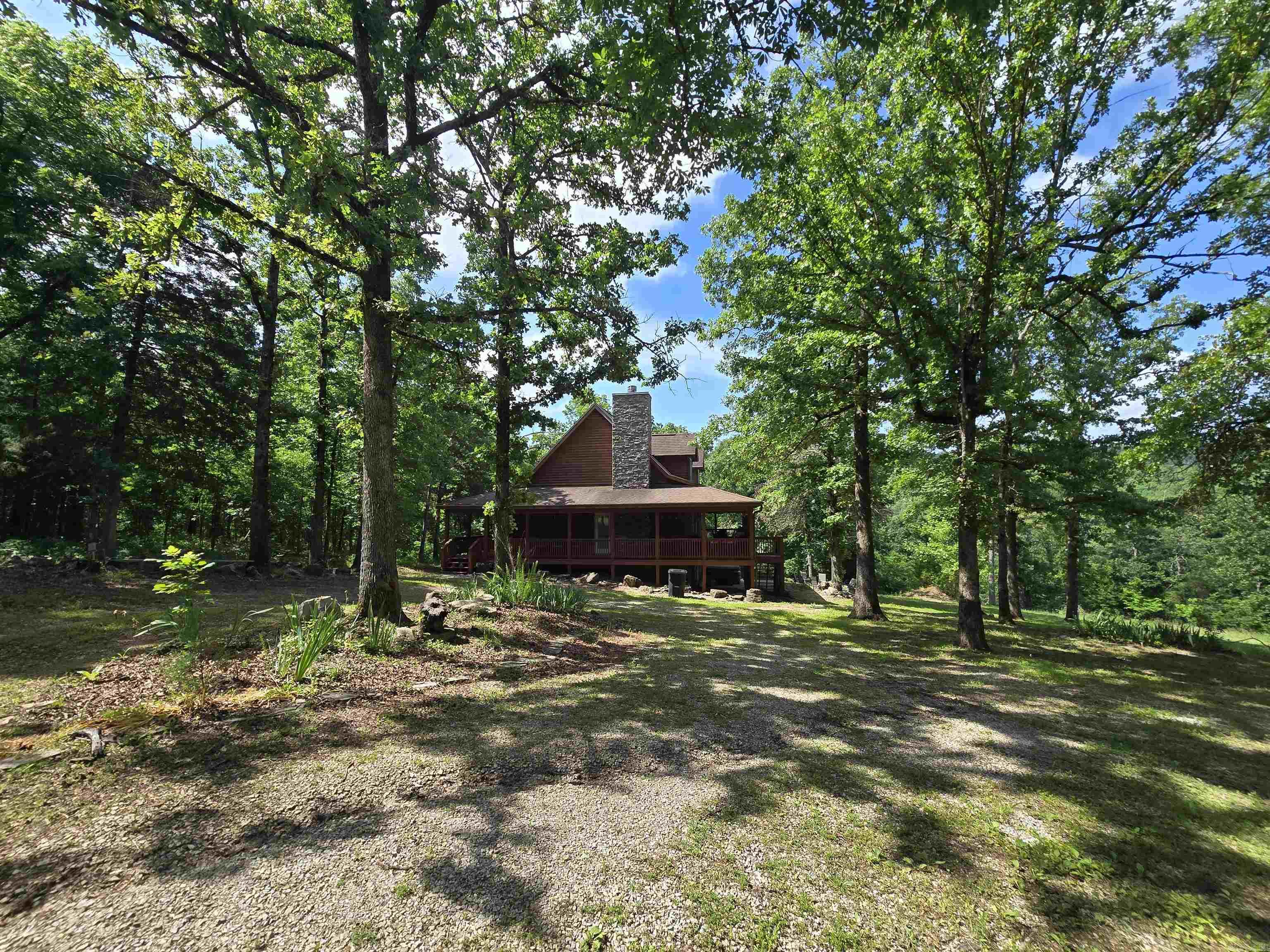 205 Cooper Kate  Norfork, AR