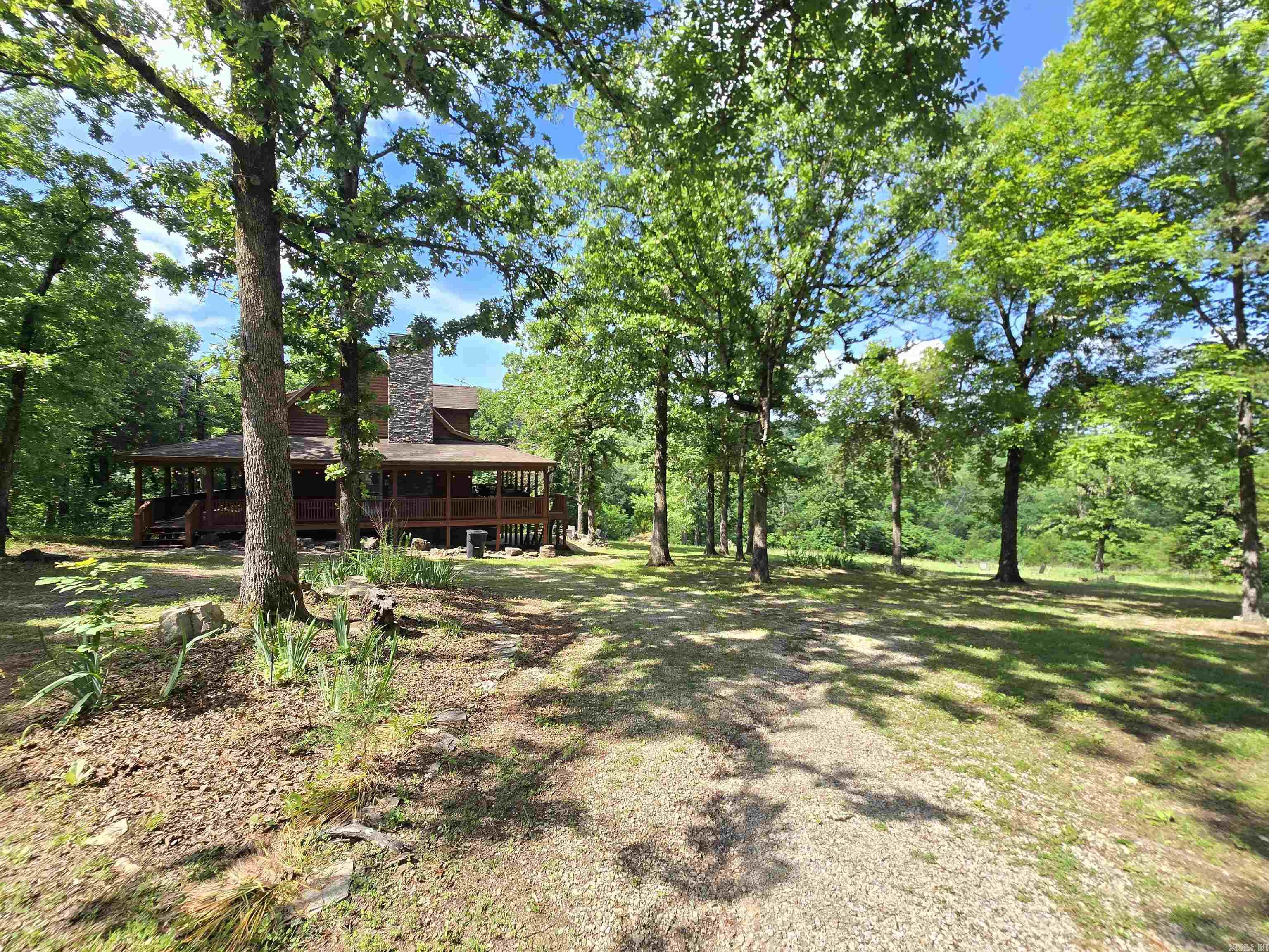 205 Cooper Kate  Norfork, AR