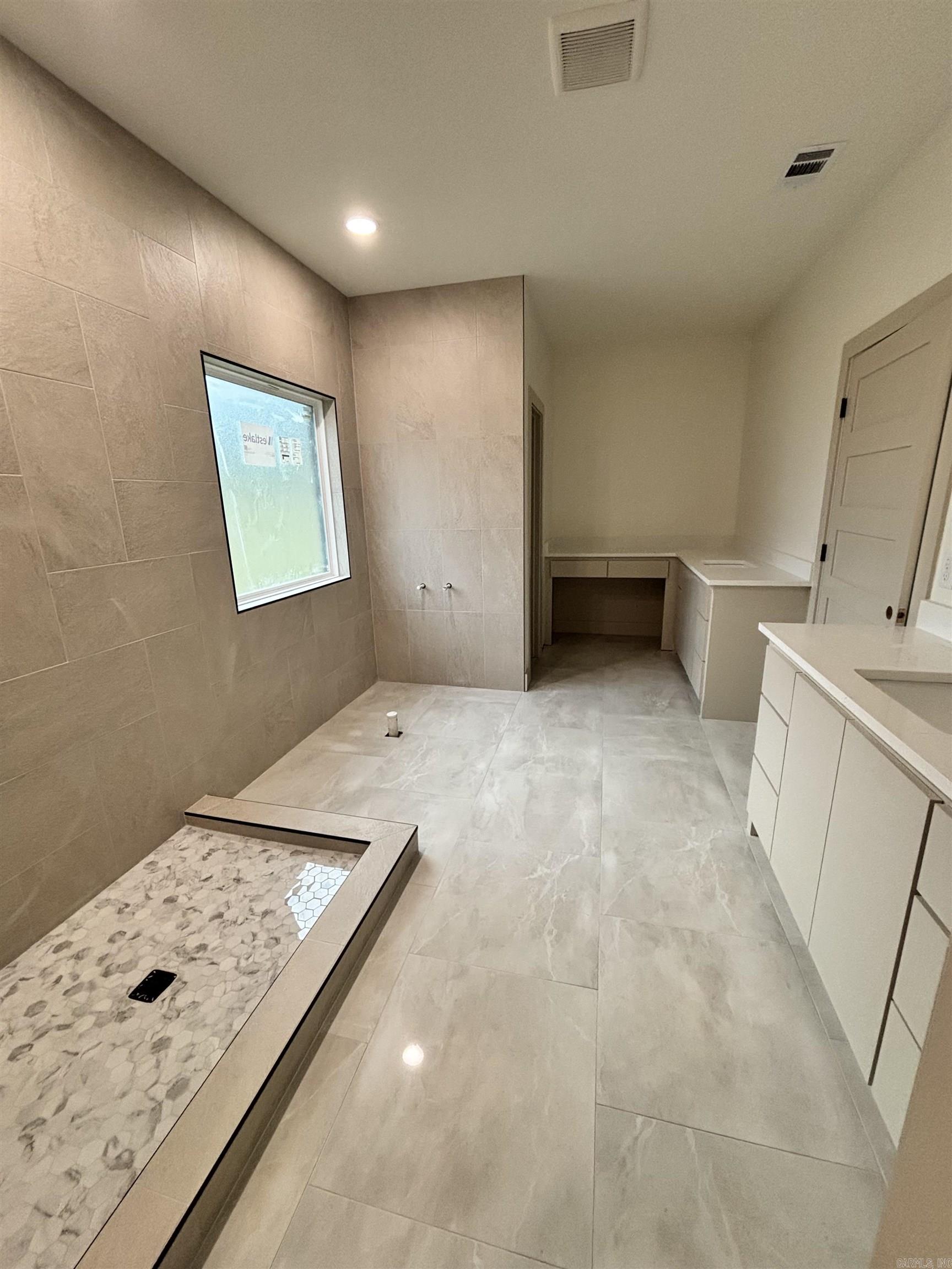 24 Albion Court Cabot, AR 72023
