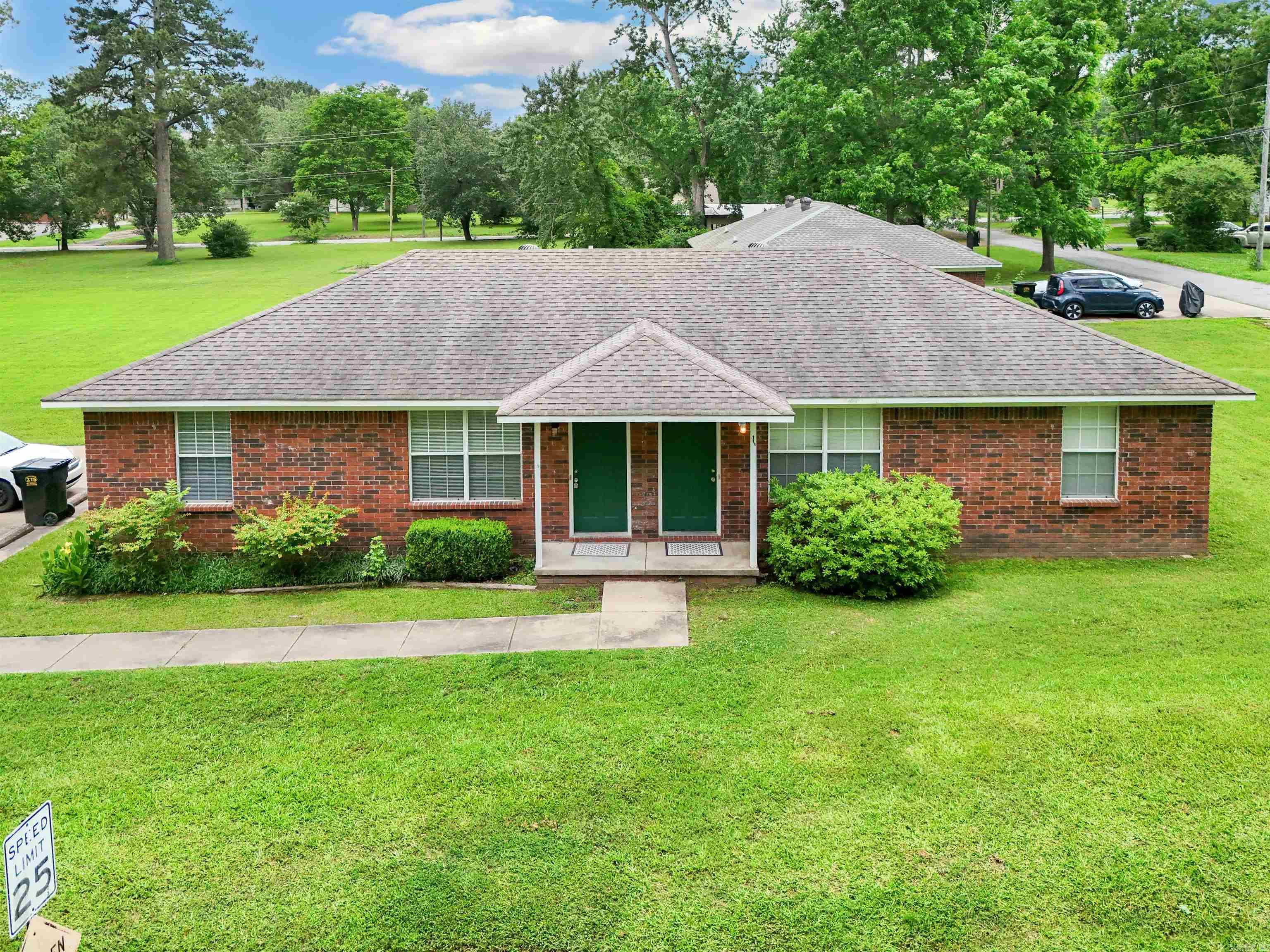 307 & 309 Washington  Ward, AR