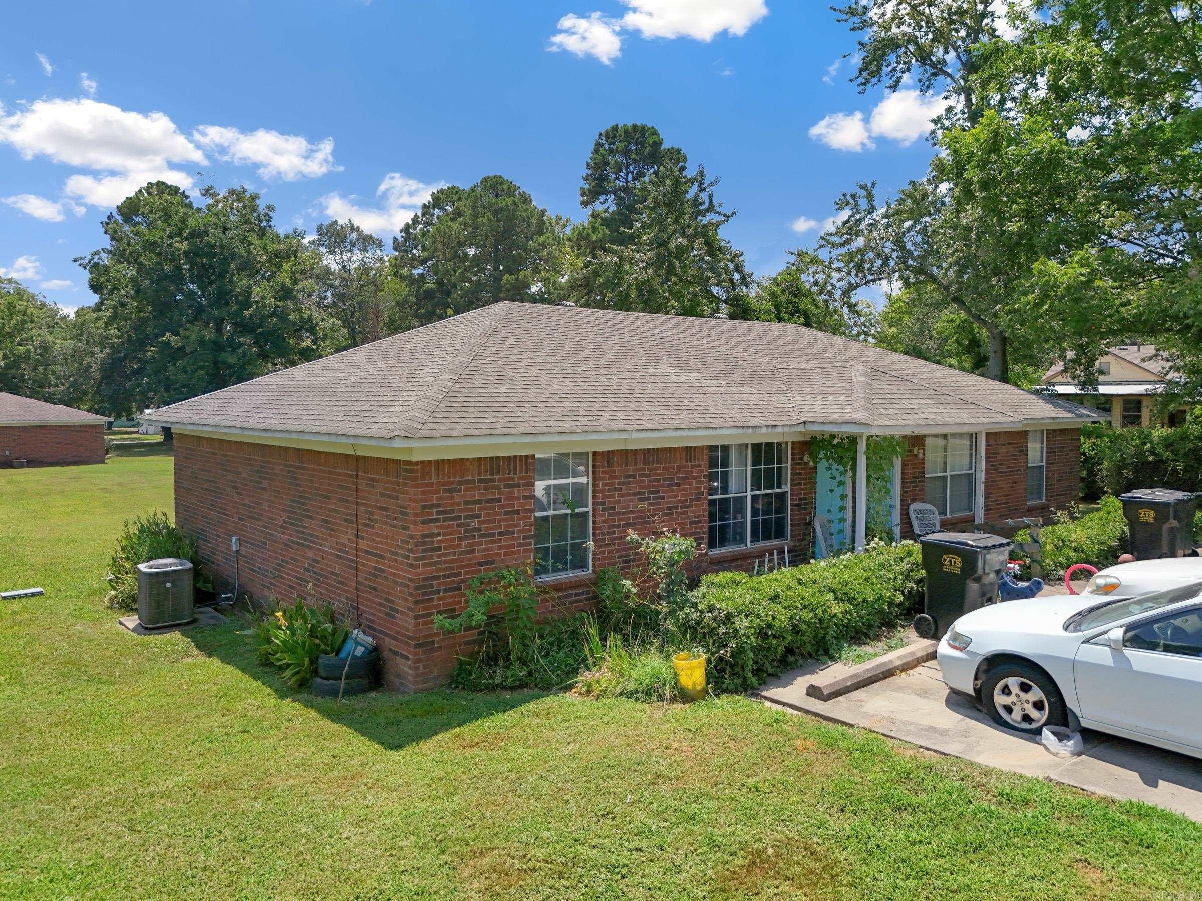 105 & 107 E 4th Street  Ward, AR