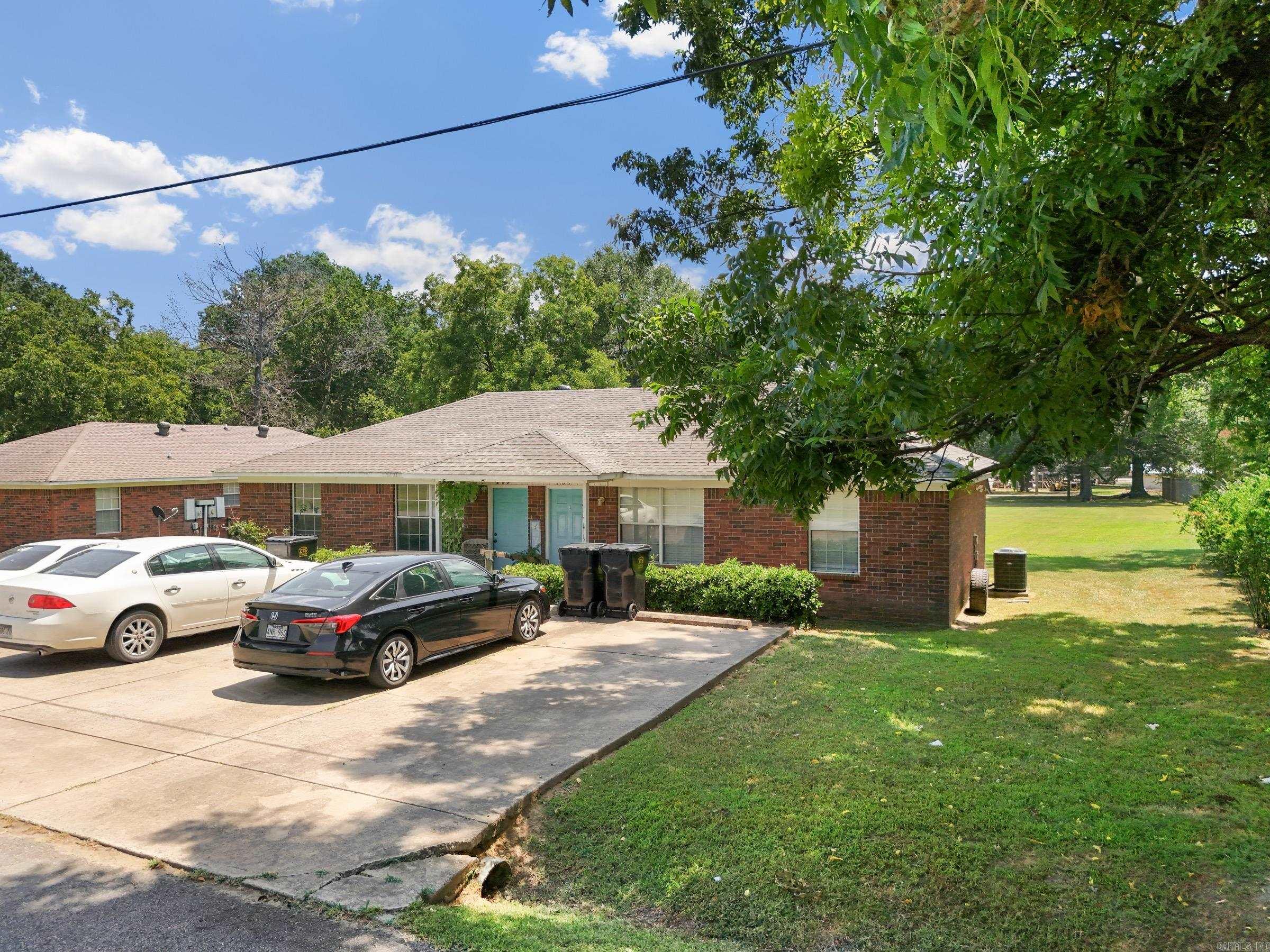 105 & 107 E 4th Street  Ward, AR